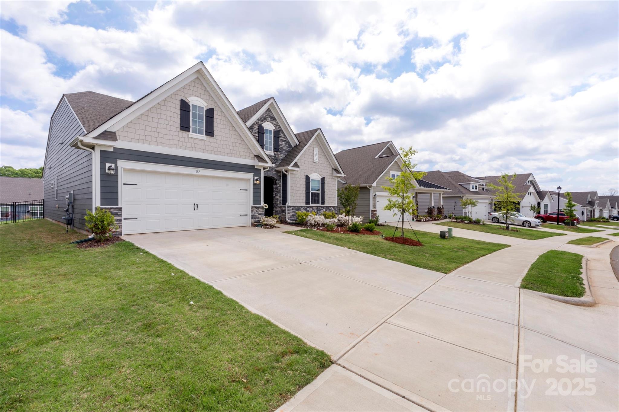 167 White Apple Way