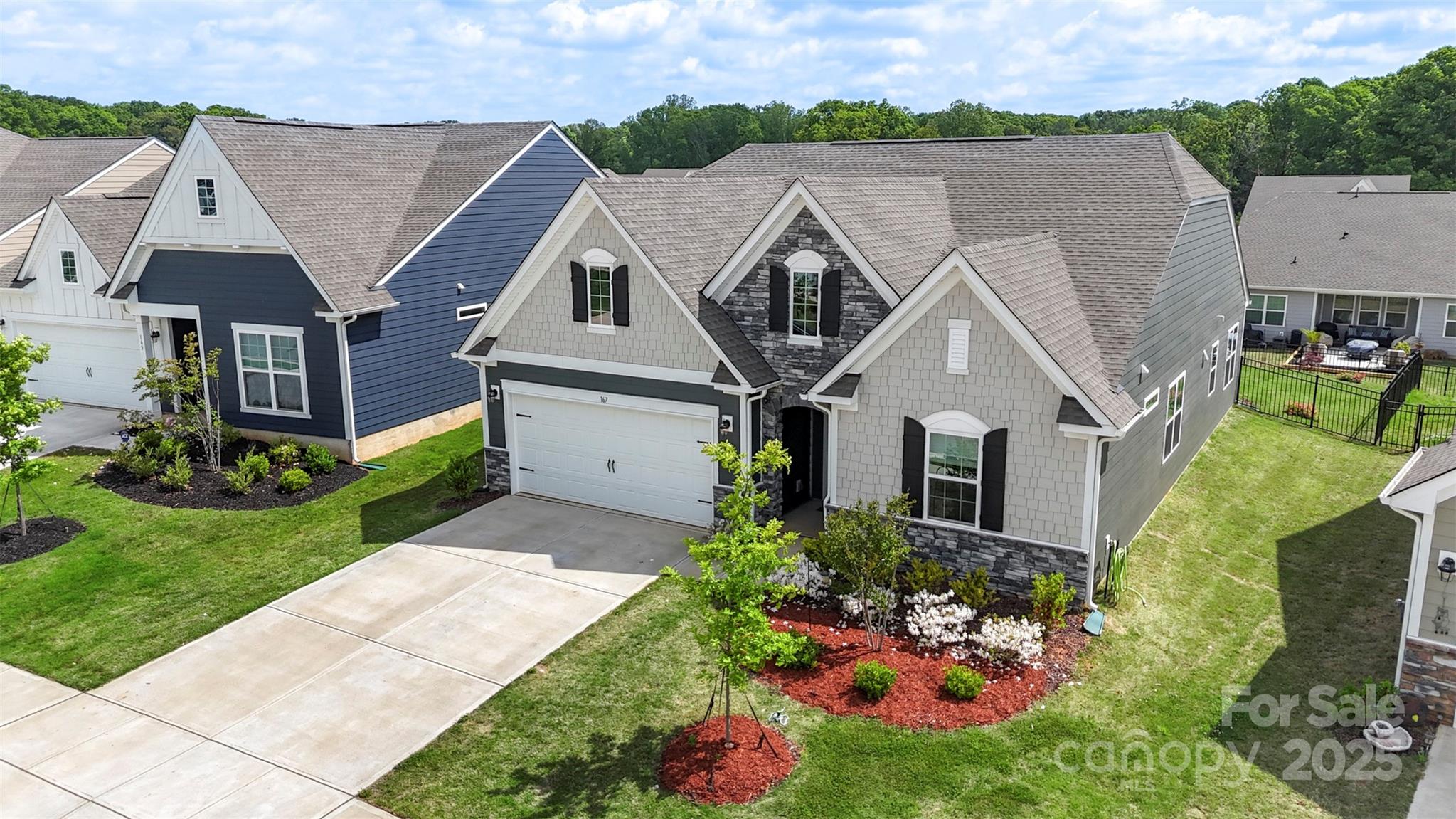 167 White Apple Way