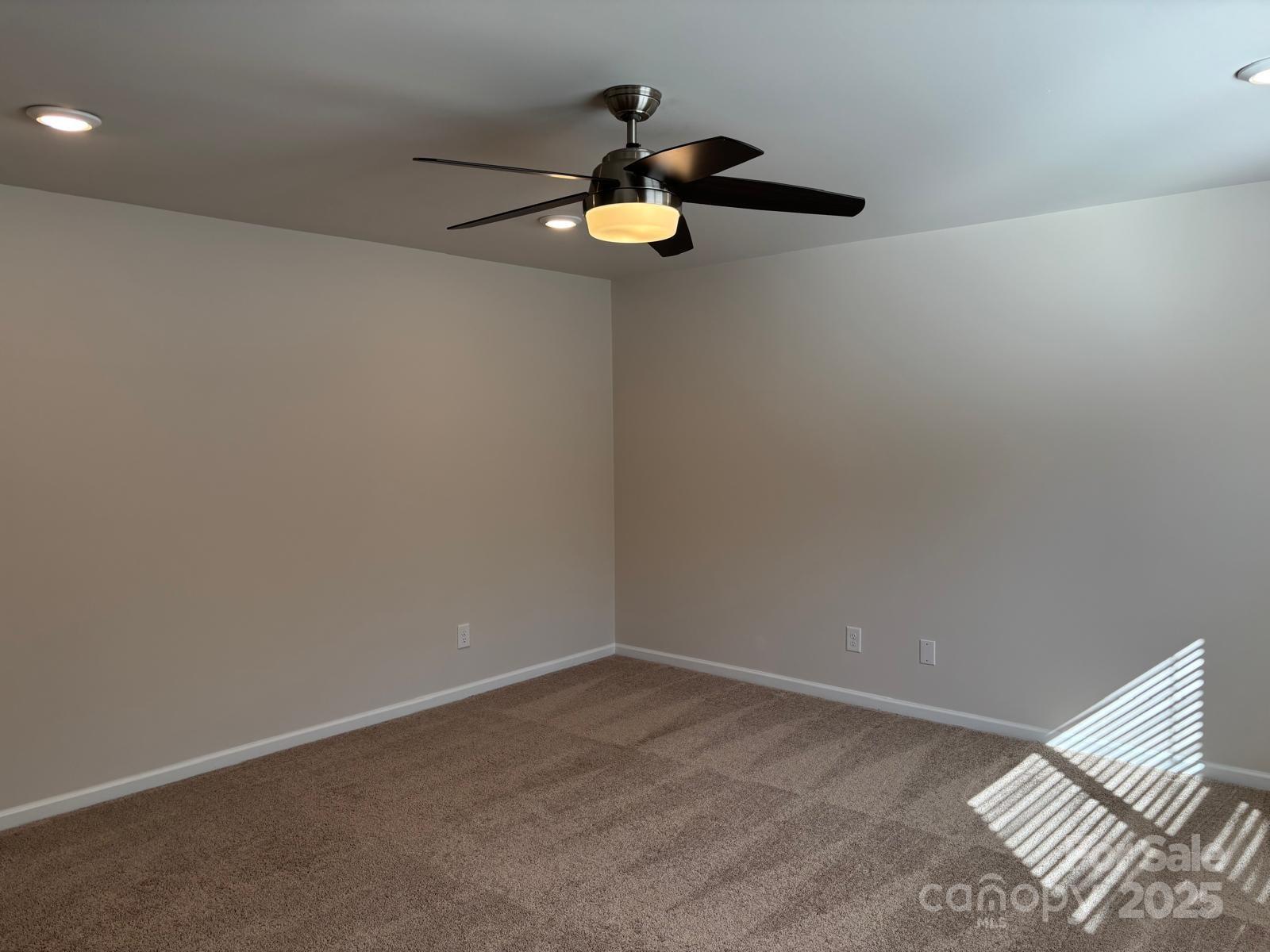 Retreat at Rocky River - Residential