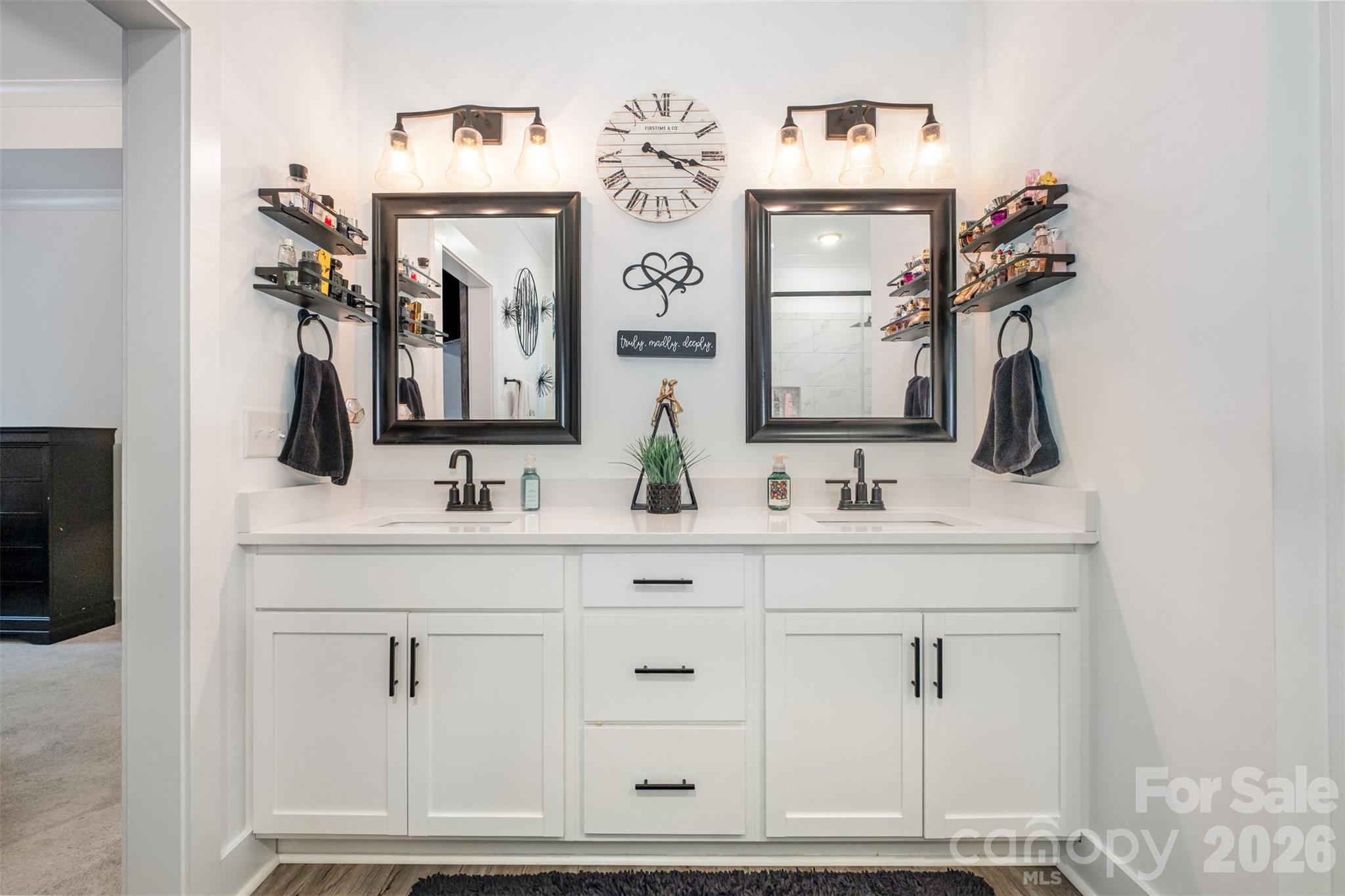 Sanders Landing - Residential