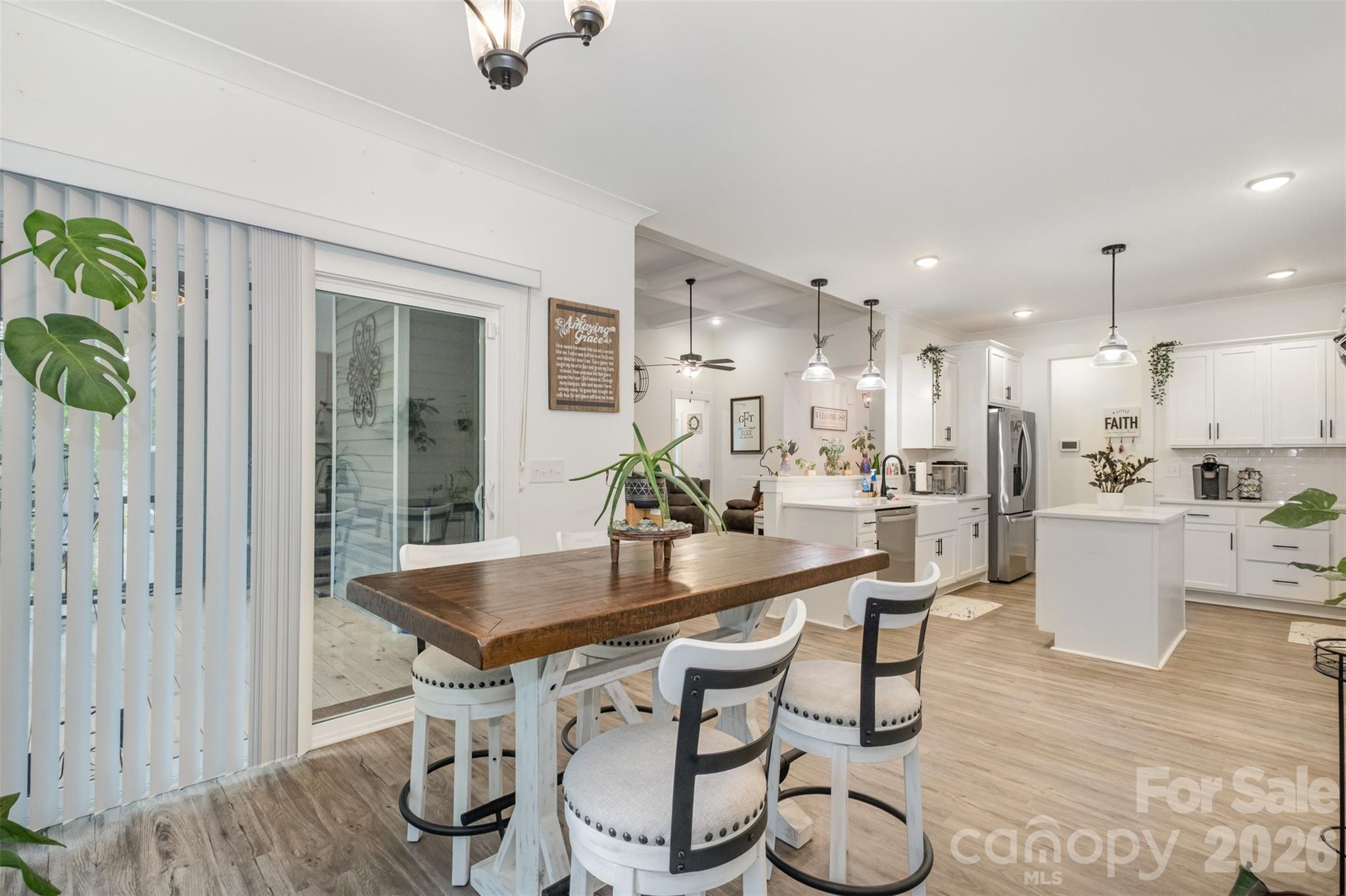 Sanders Landing - Residential