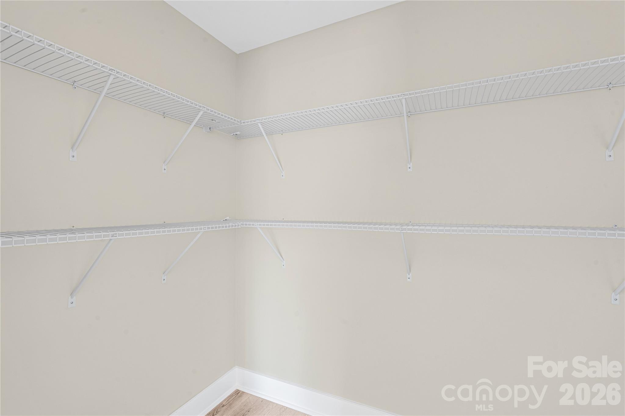 BUFFALO HEIGHTS - Residential