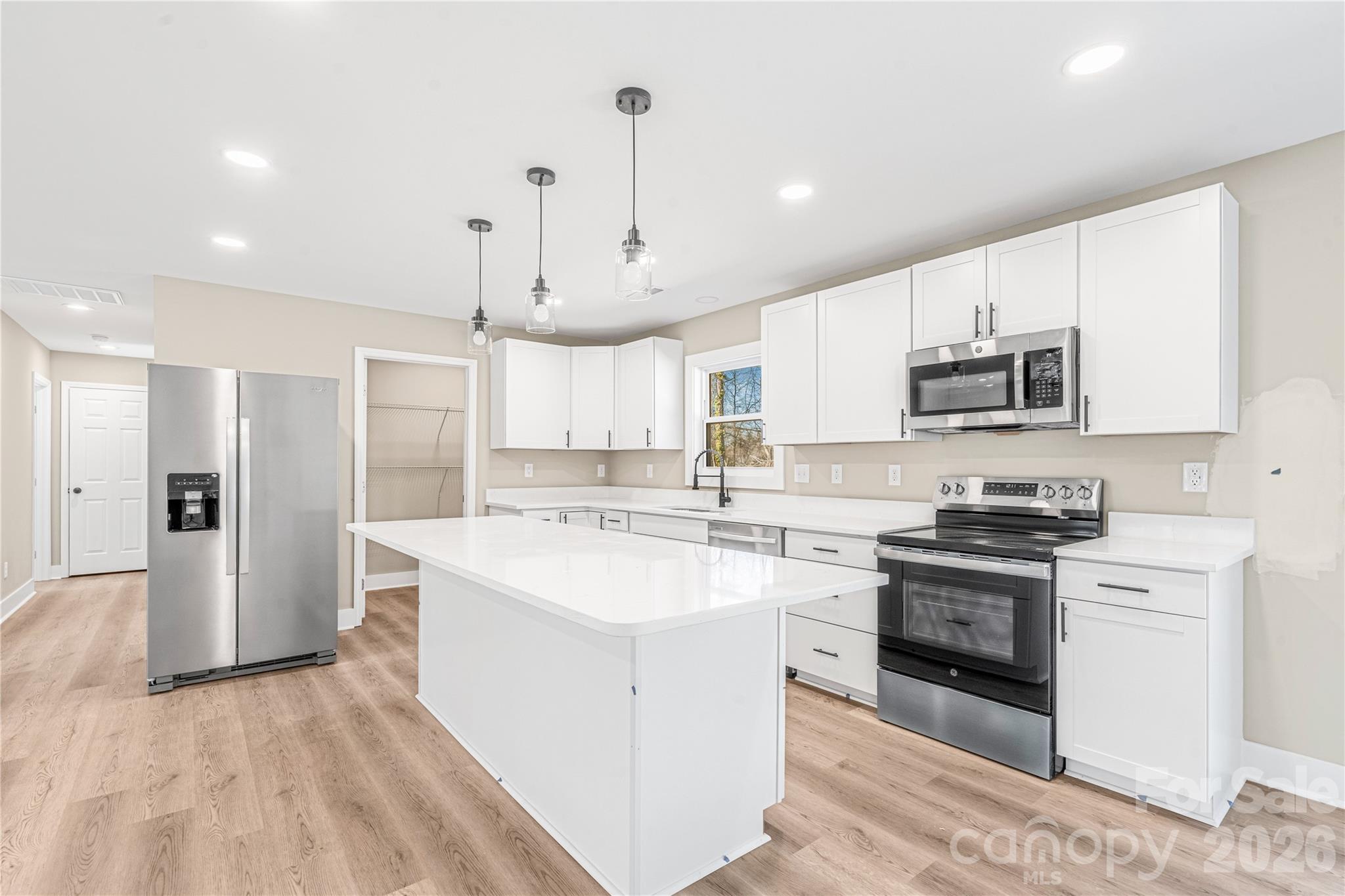 BUFFALO HEIGHTS - Residential