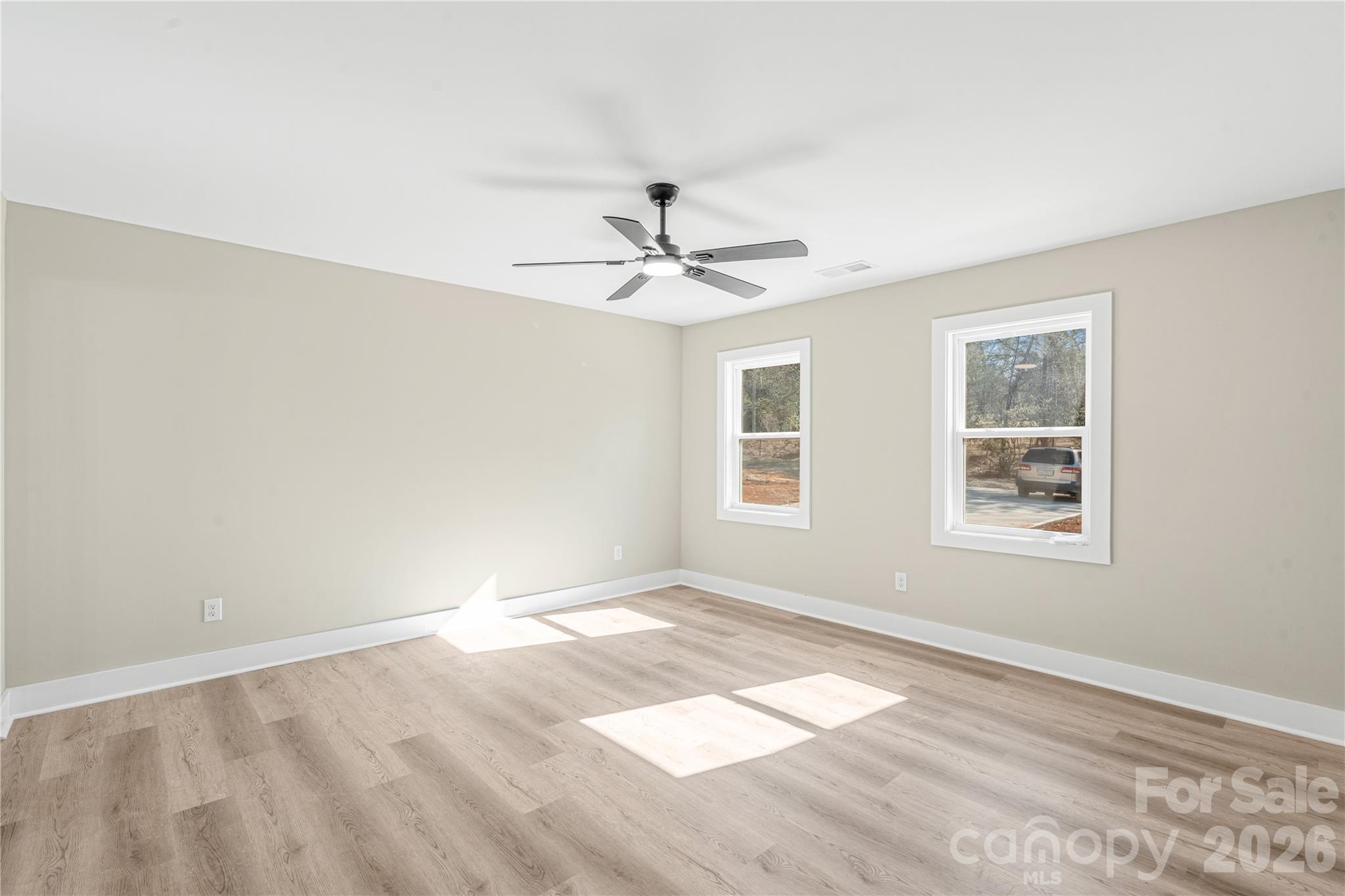 BUFFALO HEIGHTS - Residential