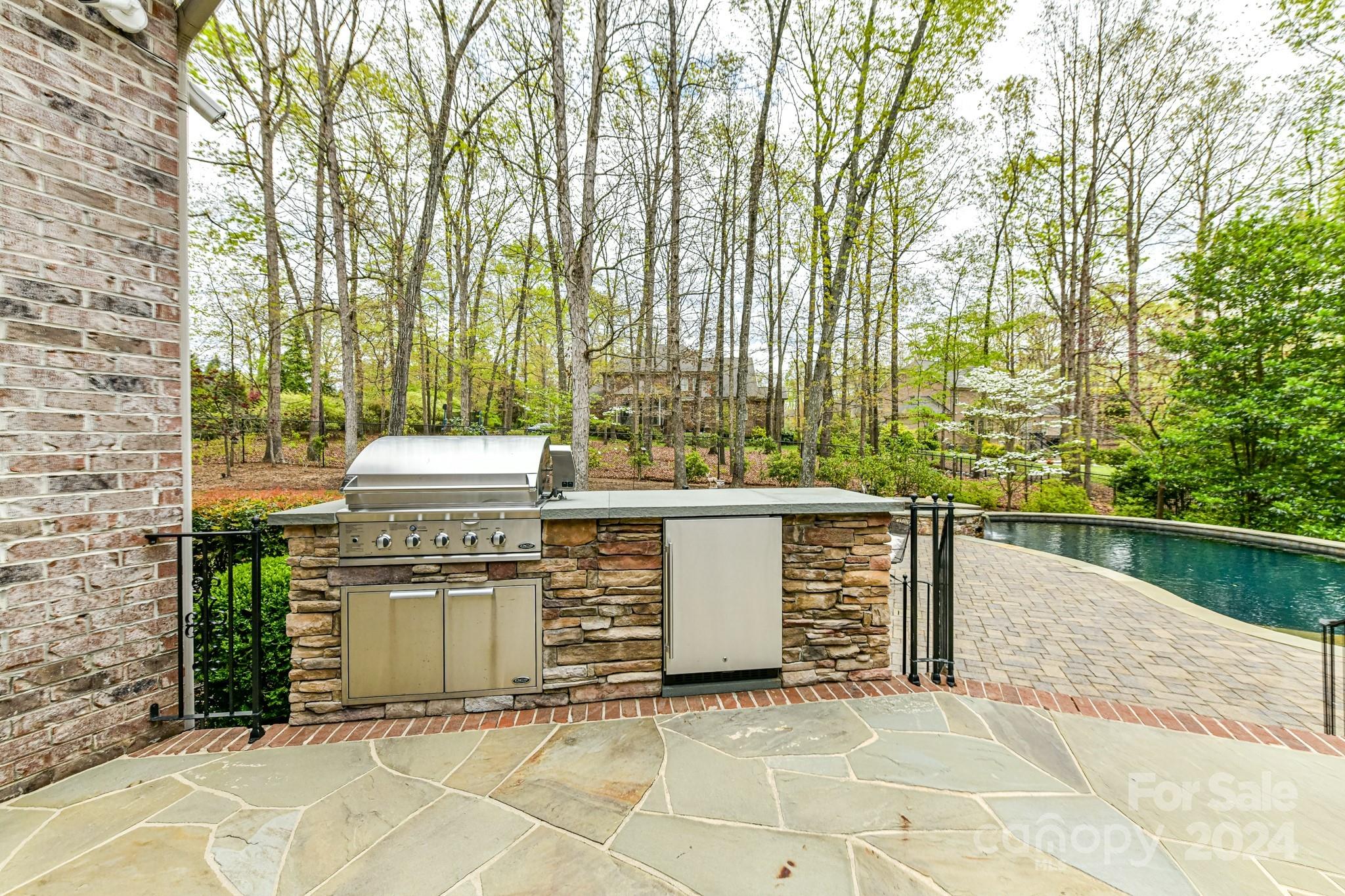 Stratford Hall - Residential