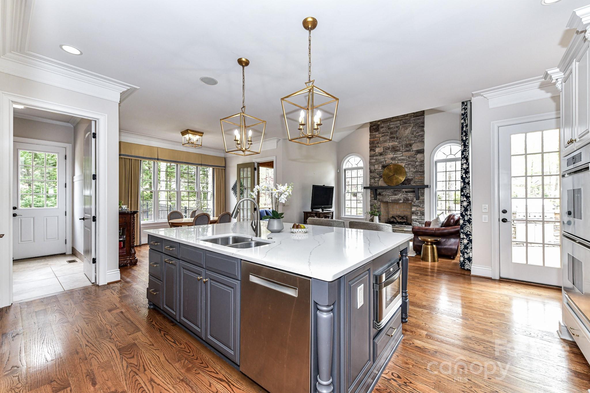 Stratford Hall - Residential