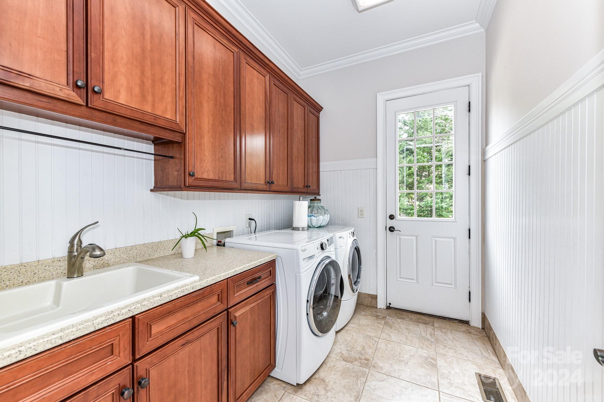 Stratford Hall - Residential