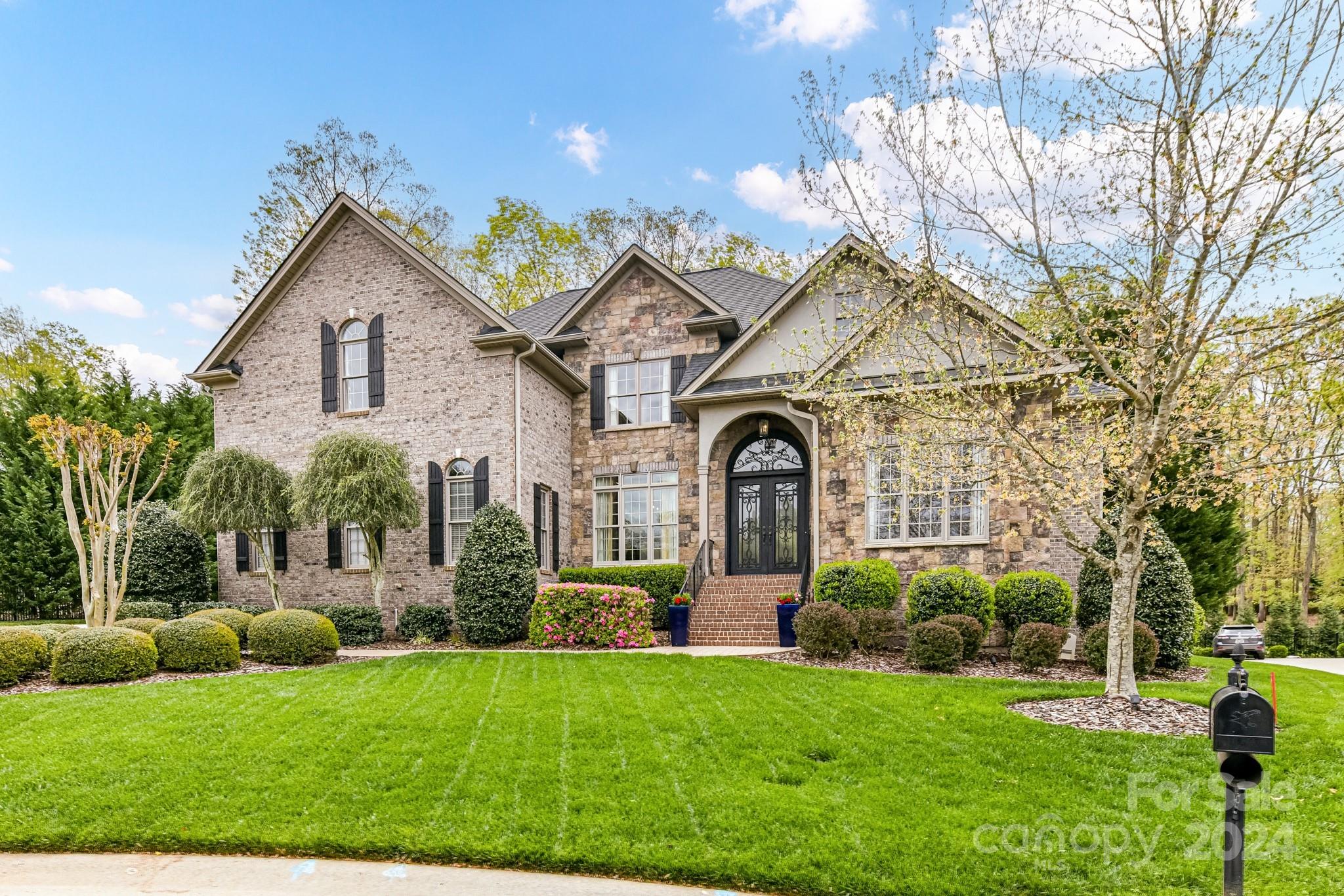 Stratford Hall - Residential