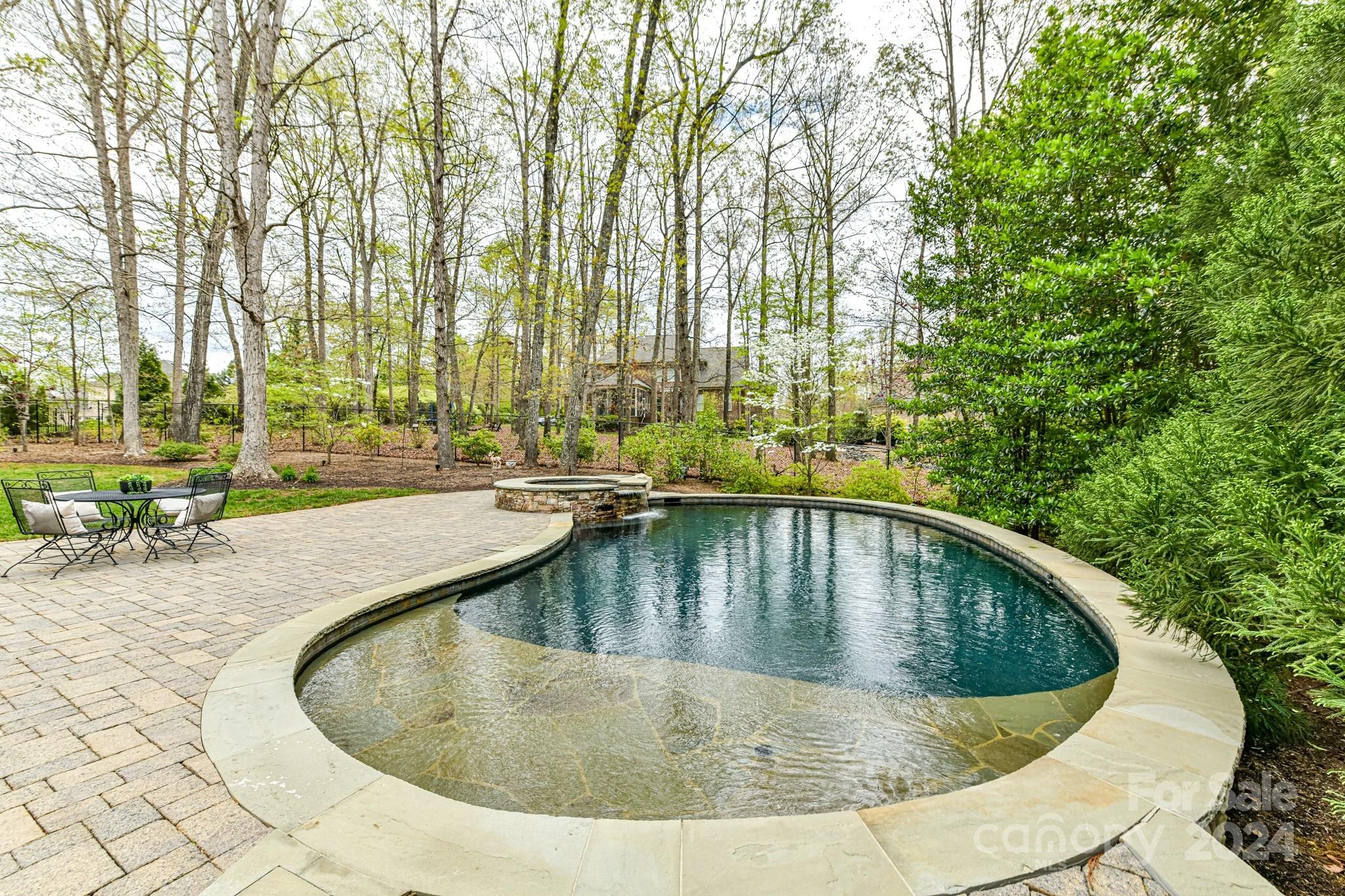 Stratford Hall - Residential