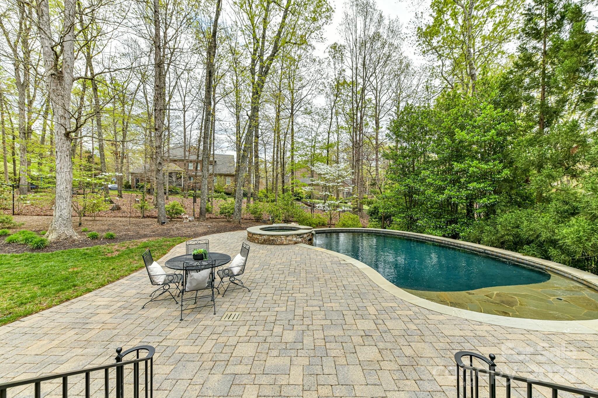 Stratford Hall - Residential