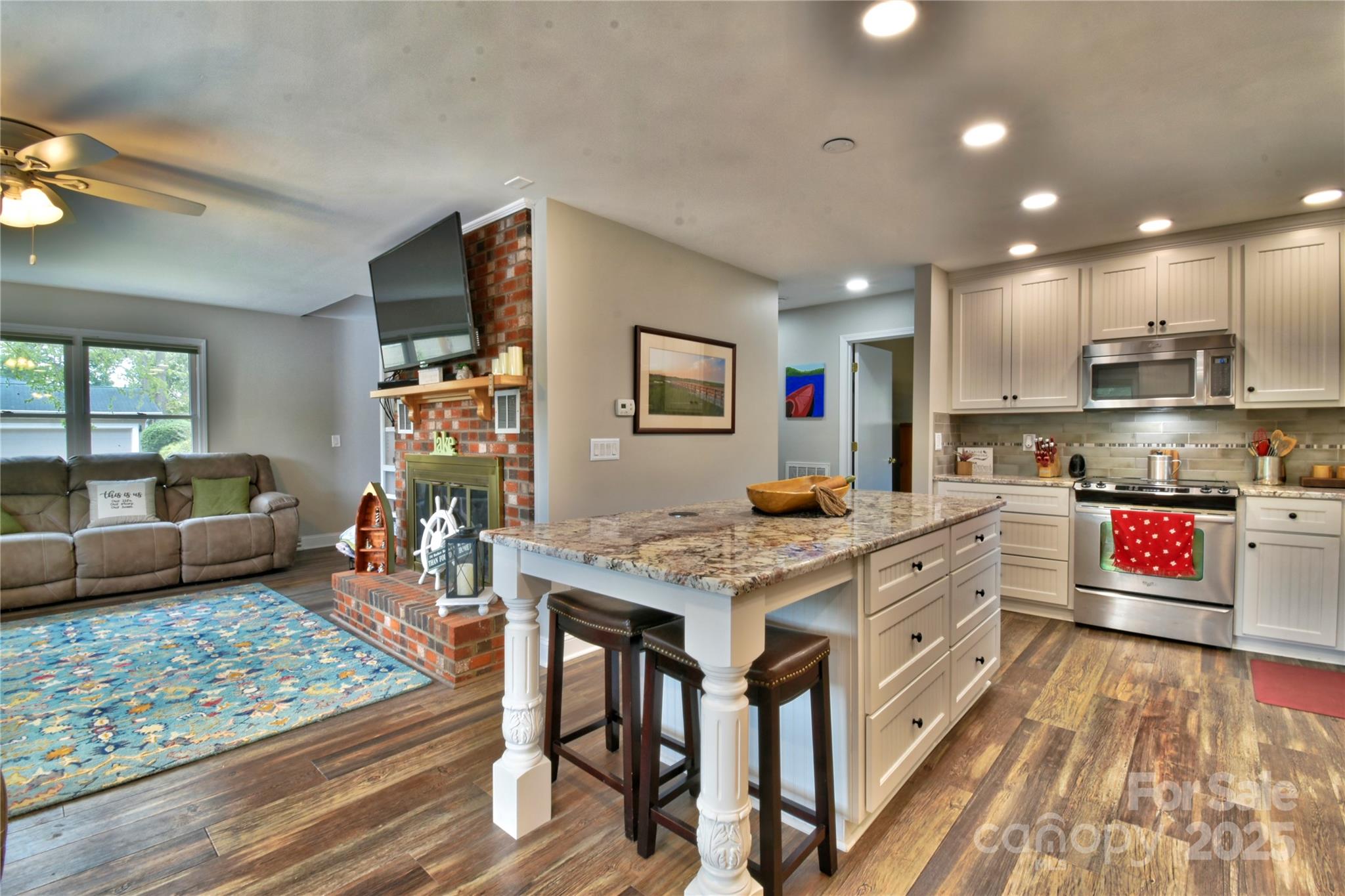 Sunrise Point - Residential