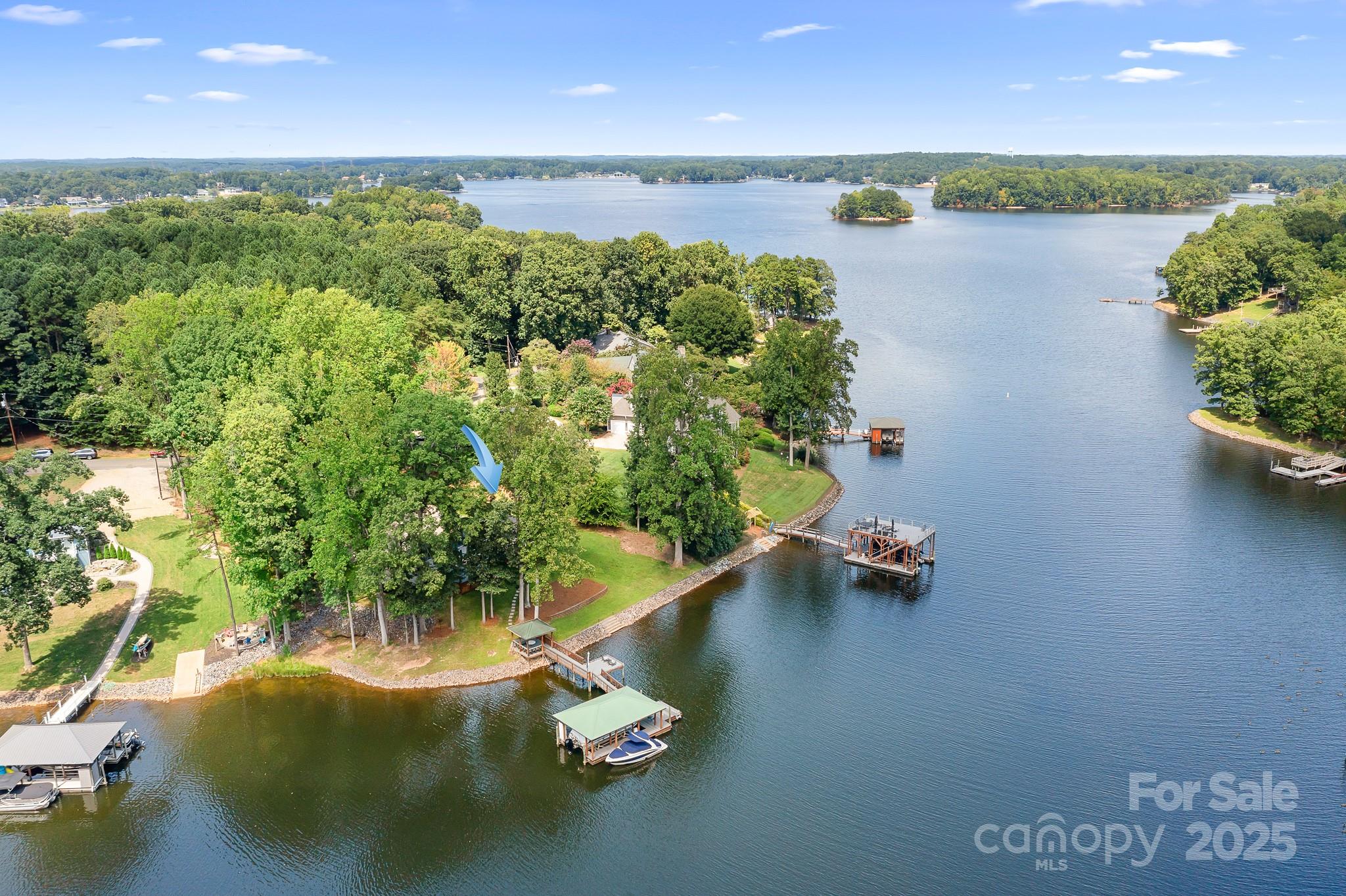 204 Lakeview Shores Loop