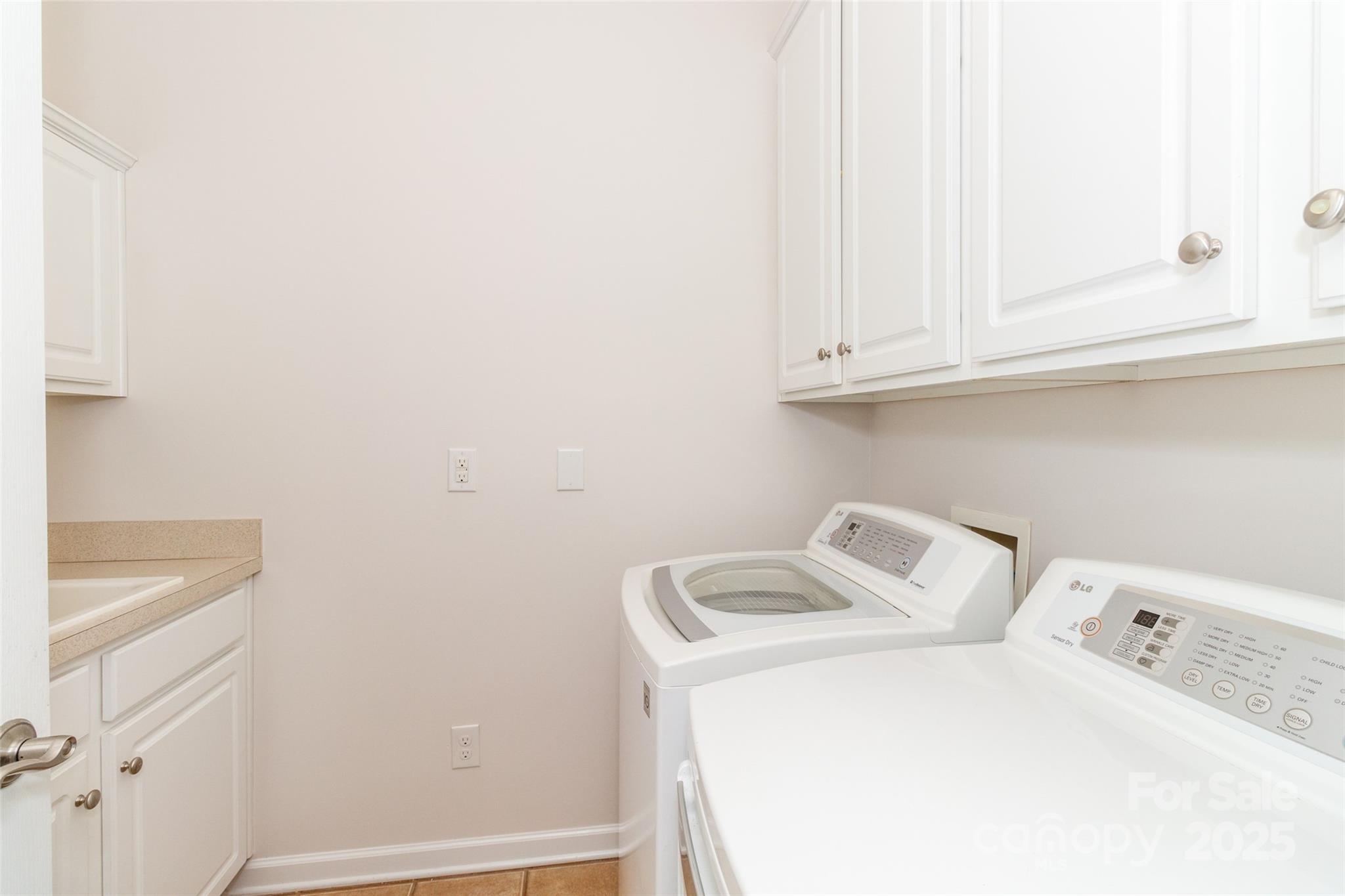 Polo Club At Weddington - Residential