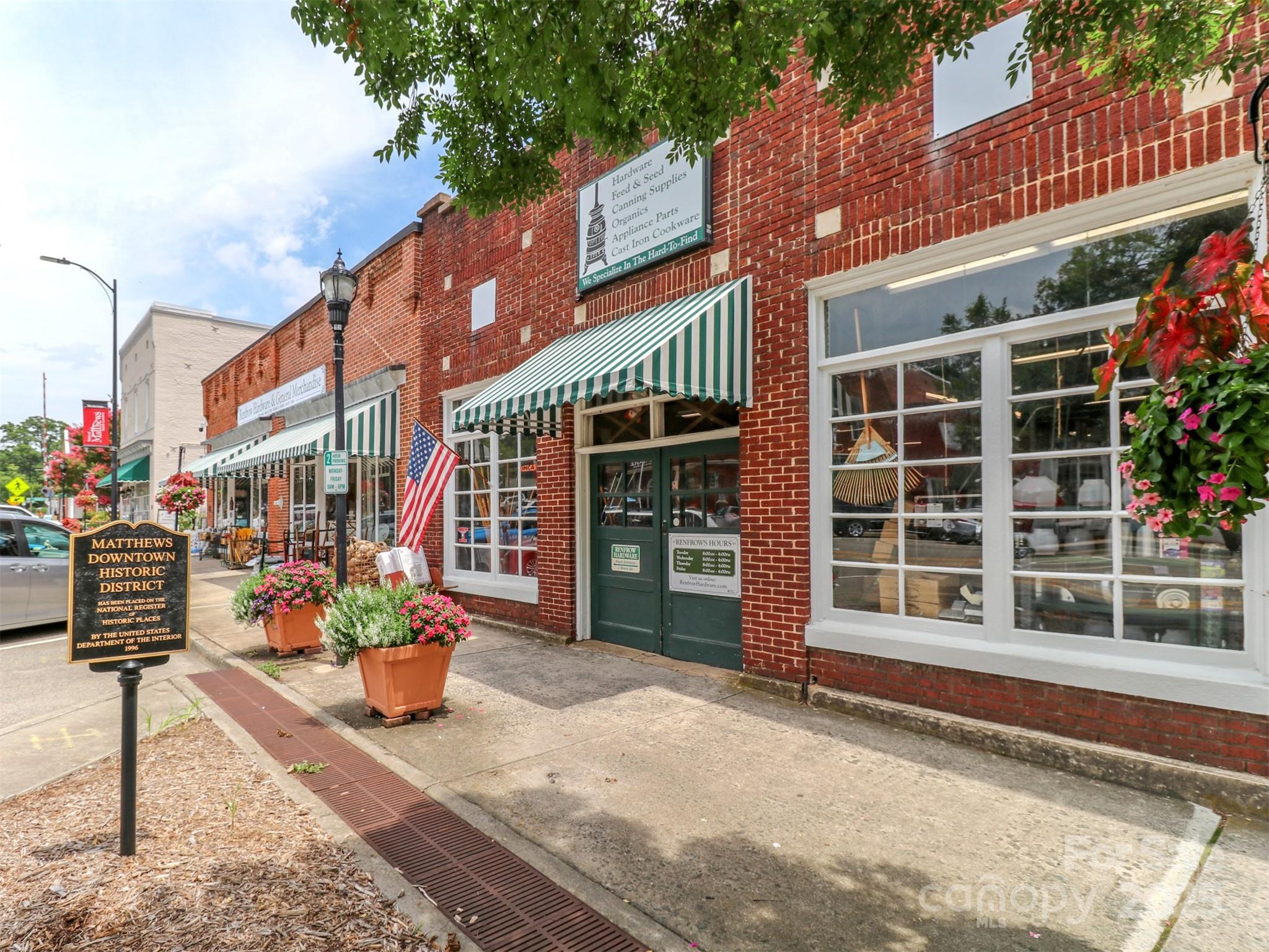 Polo Club At Weddington - Residential