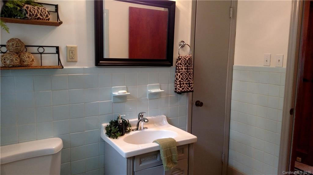 Commonwealth - Residential