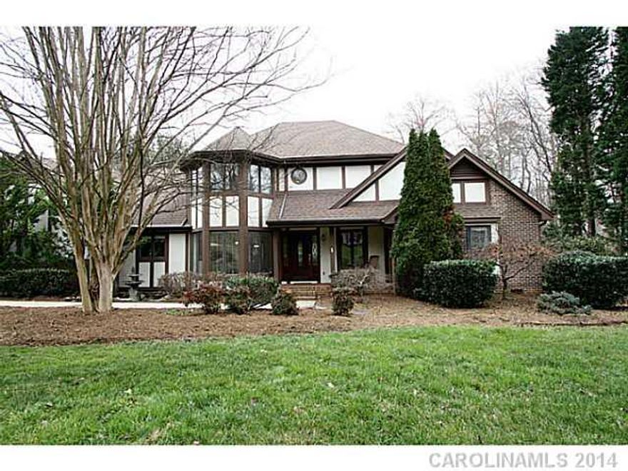 Premier community in Belmont NC. Gorgeous 1.33 acre lot w/lots of privacy. Fabulous floor plan 3,969 SF w/main level master plus another BRM & 2.5 baths on main level. 2 upper BRMs & full bath. Basement w/full bath & room used as BRM. Hardwood floors. Bay windows. 2 fireplaces. Large kitchen w/solid surface counter. Huge laundry/utility. Bar & sink in basement. Home has a lot of potential with a very livable floor plan. Great opportunity for this much space in Belmont. Easy commute Charlotte.