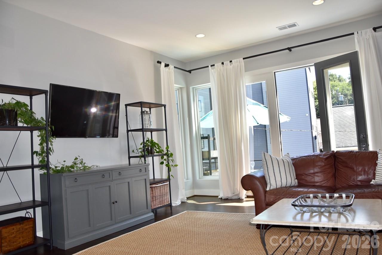 Third Ward - Residential Lease