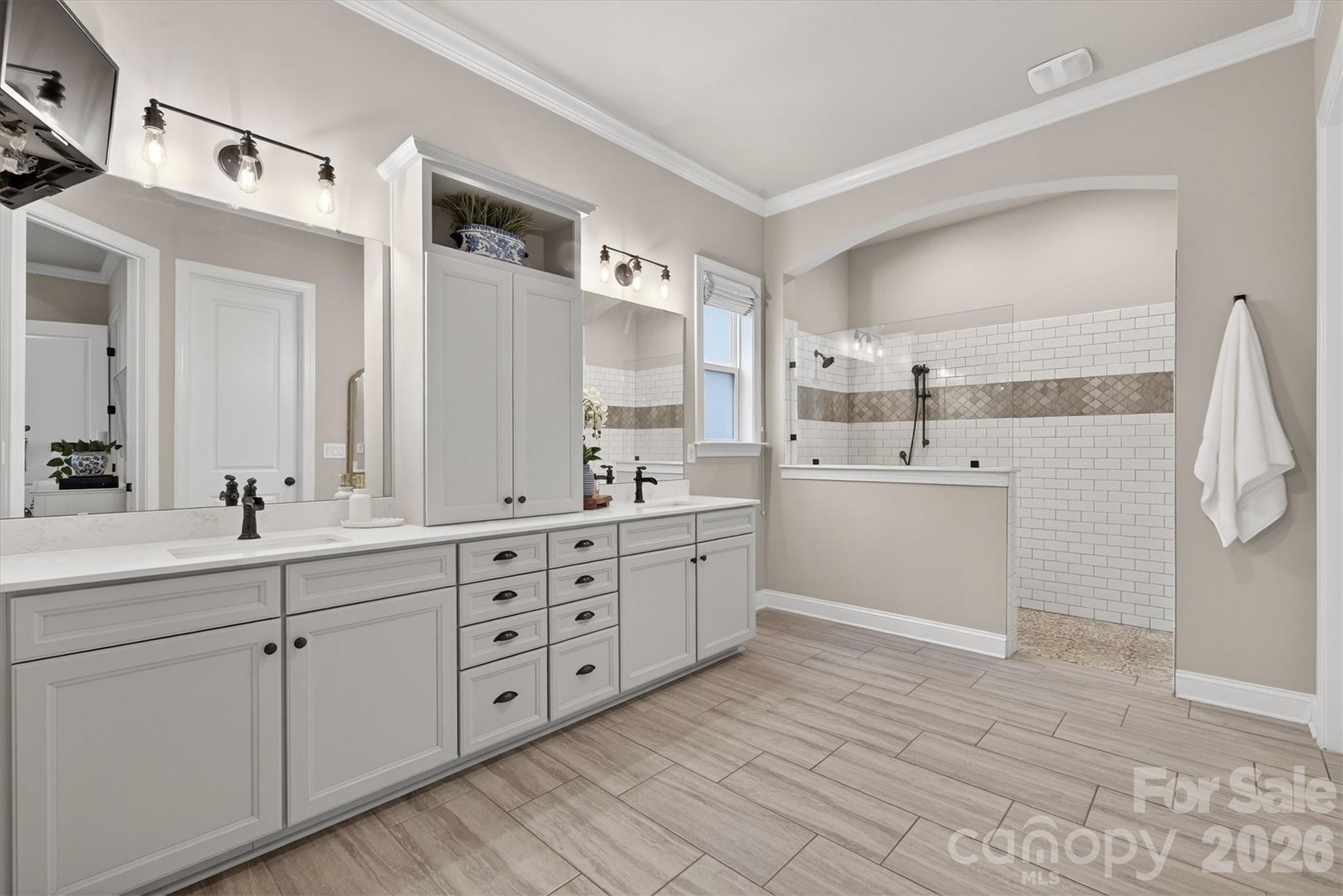 Waverly - Residential