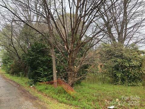Photo for 4833 Hickory Grove Road