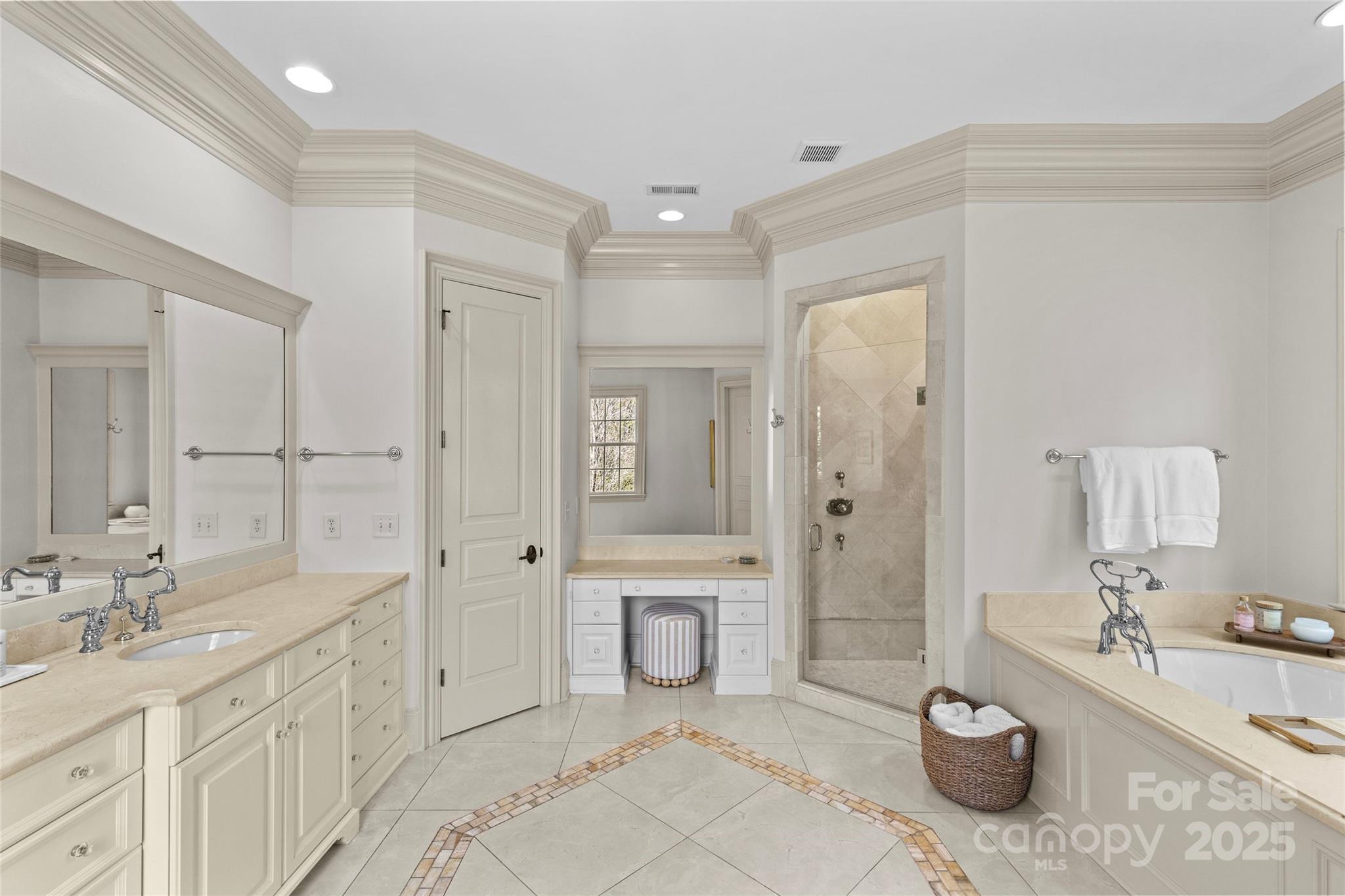 Foxcroft - Residential