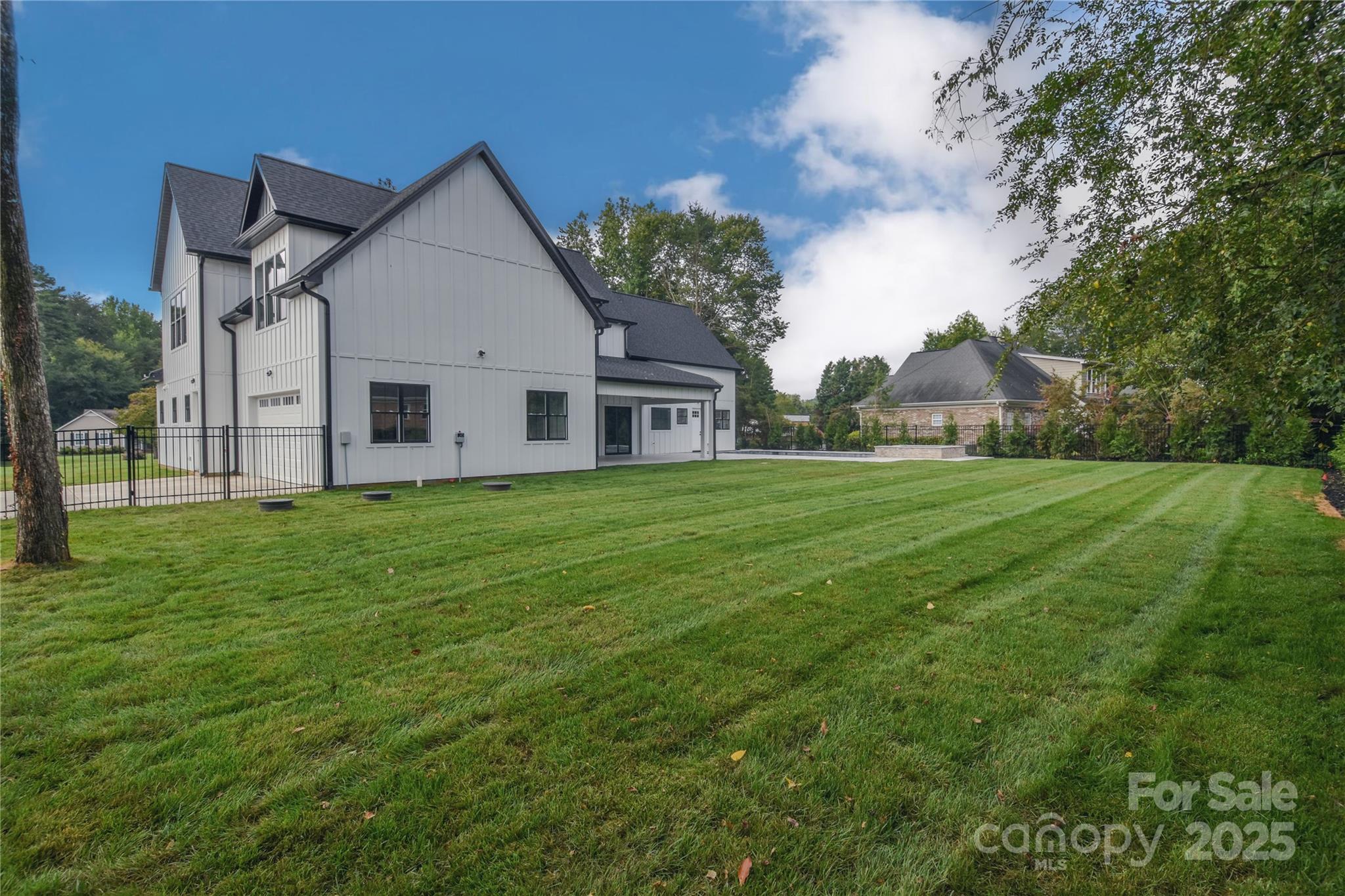 Mallard Head - Residential