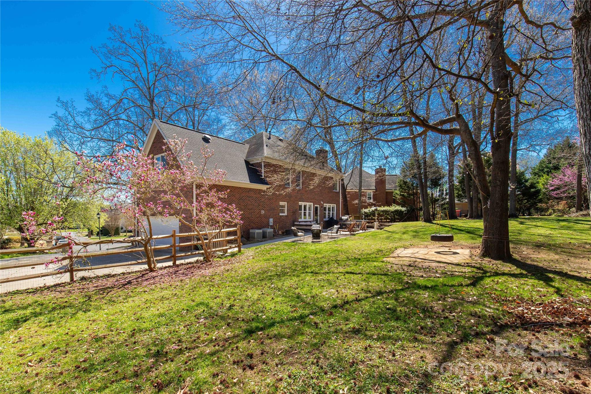 Beacon Knoll - Residential