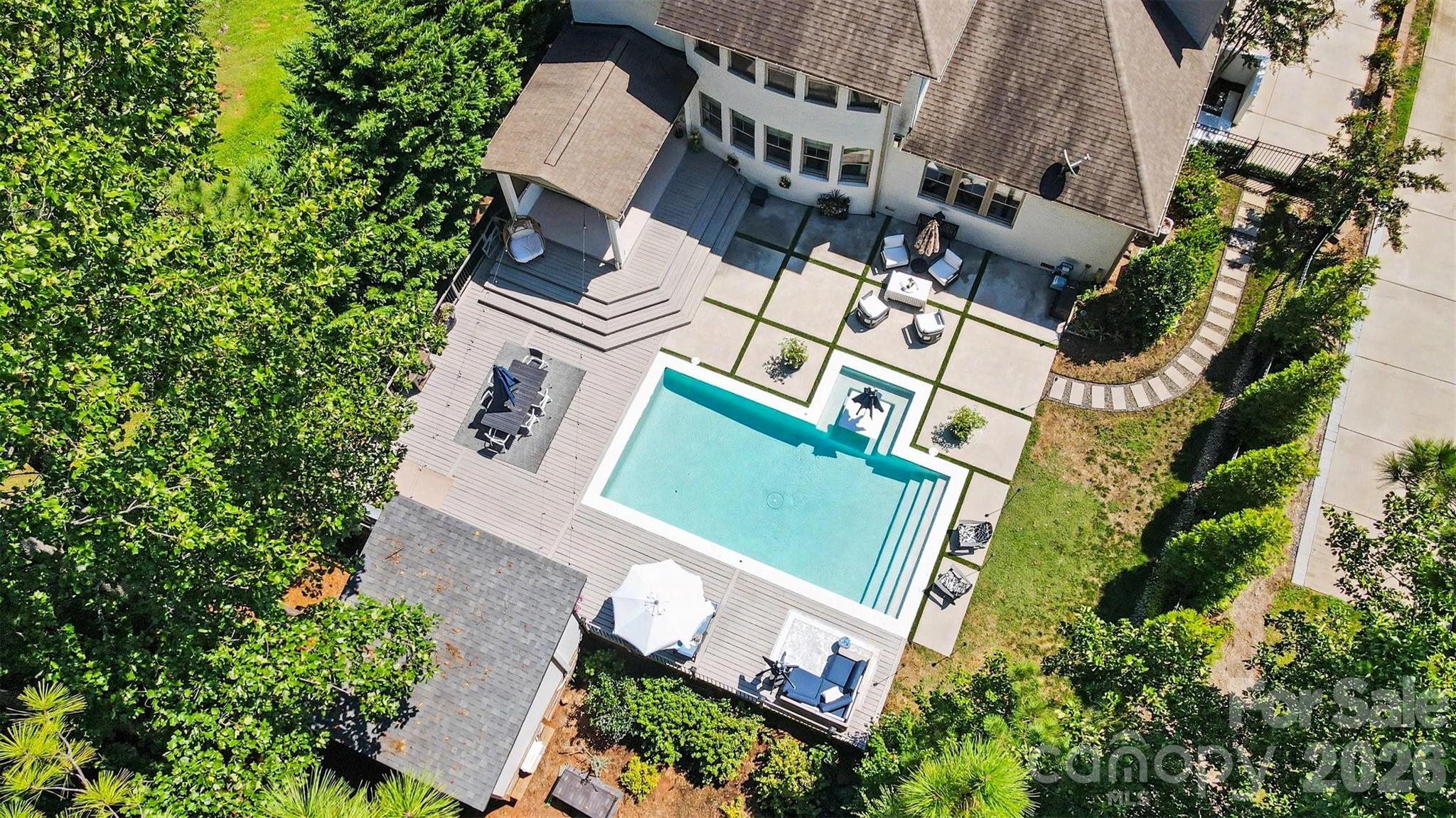 15304 Wyndham Oaks Drive