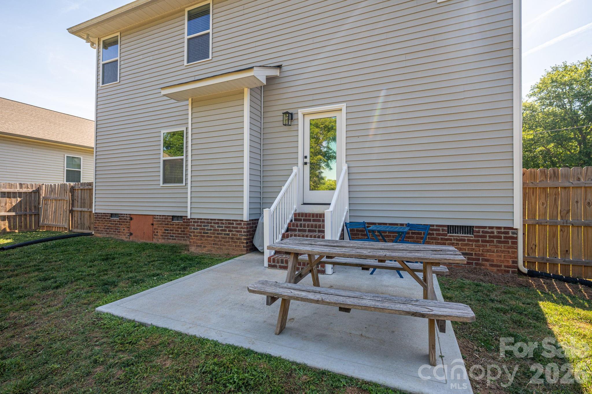 Hillcrest - Residential