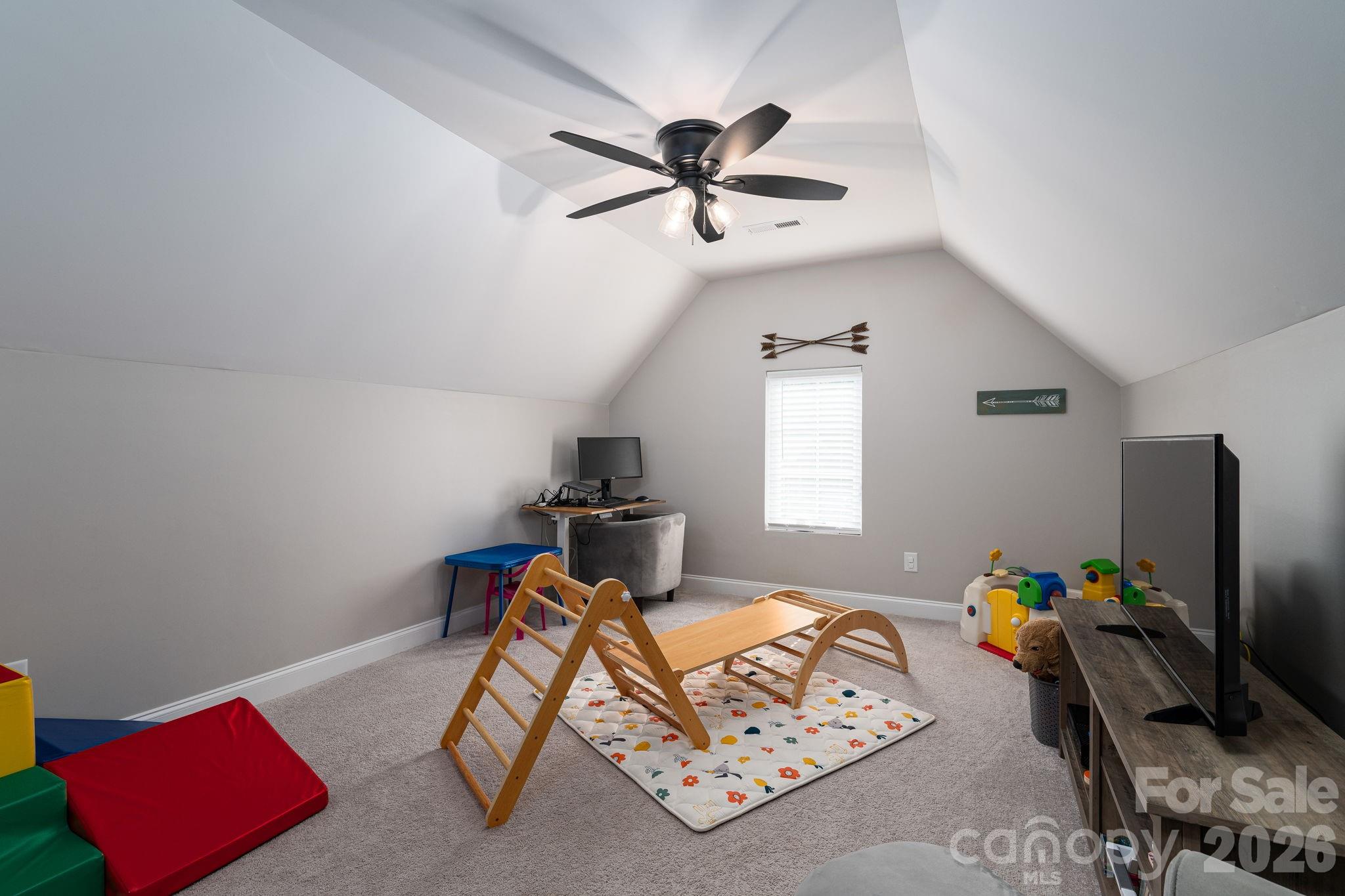 Hillcrest - Residential