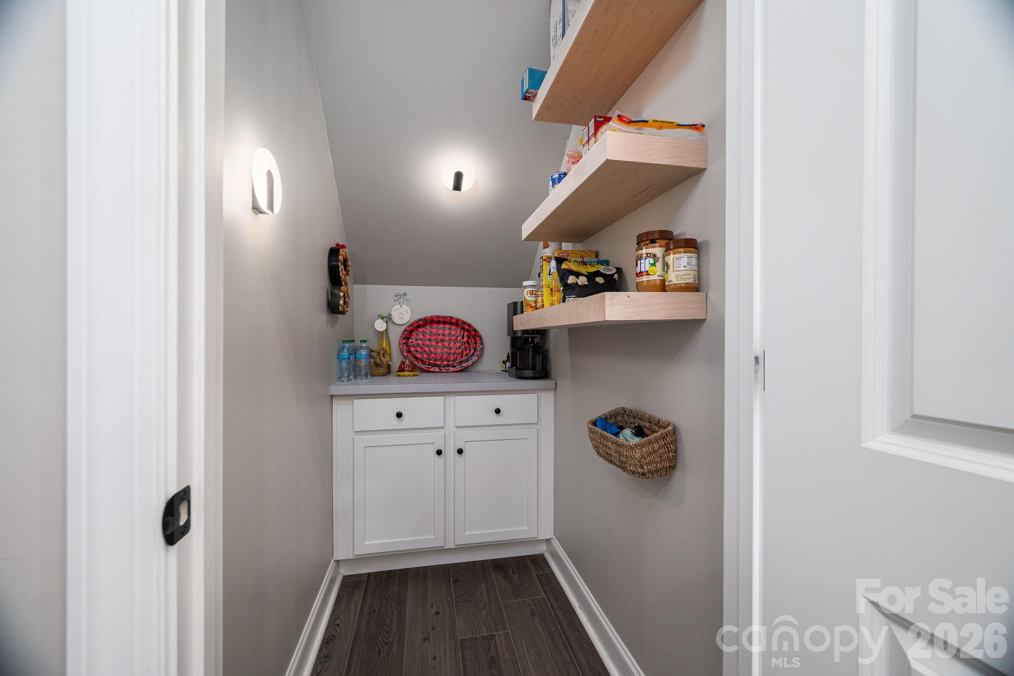 Hillcrest - Residential