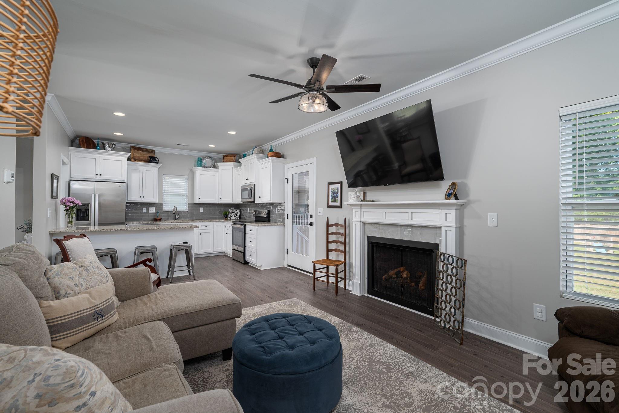 Hillcrest - Residential