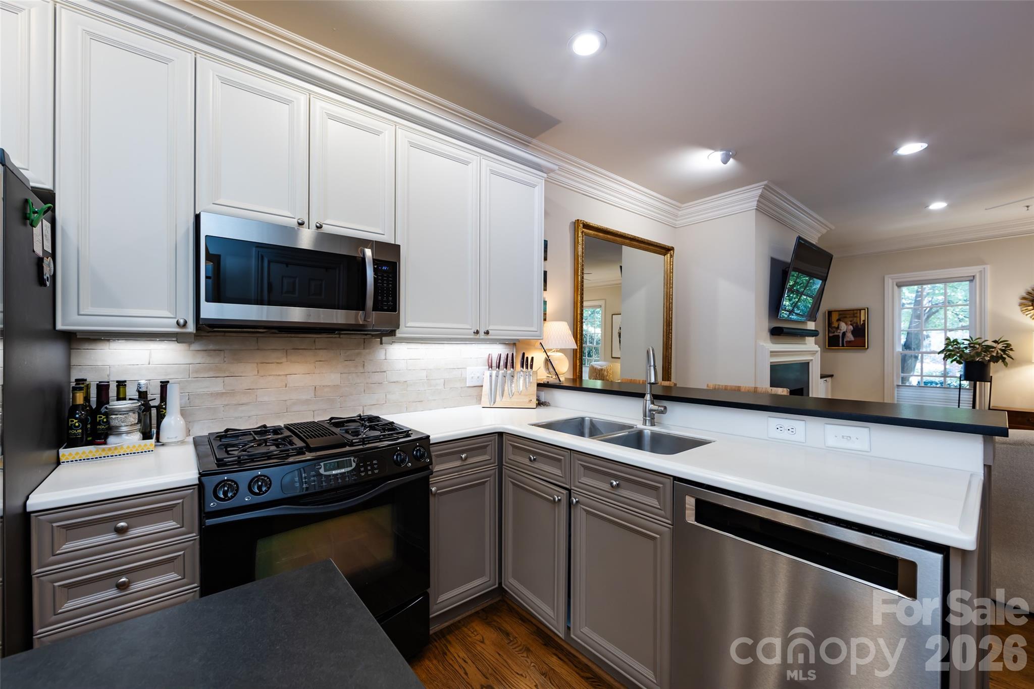 Myers Park - Residential