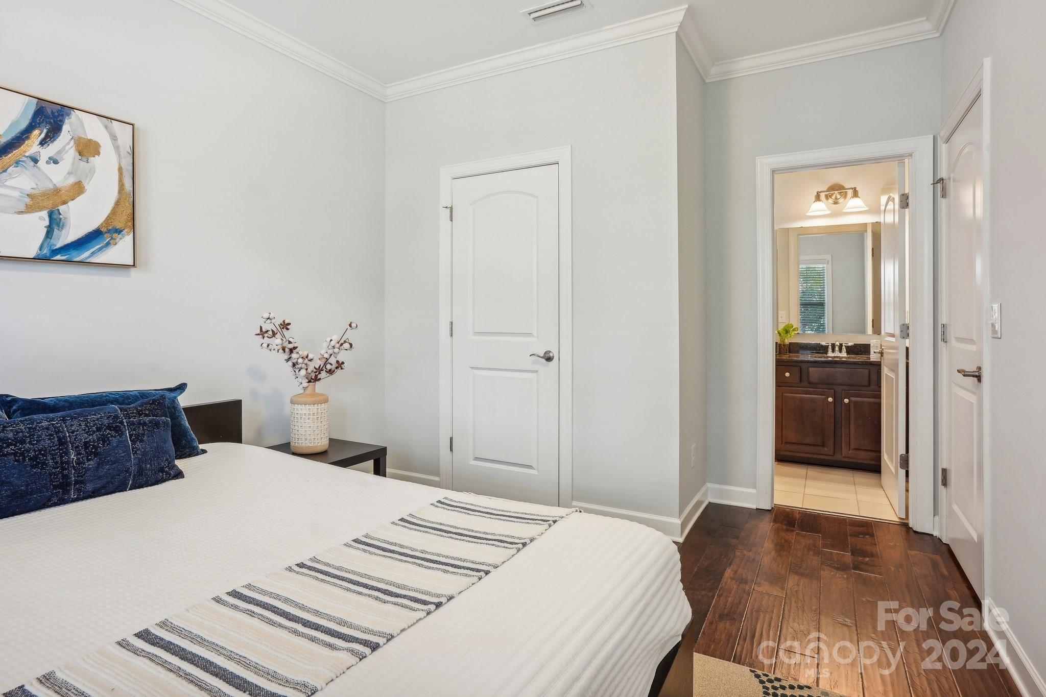 Lake Ridge - Residential