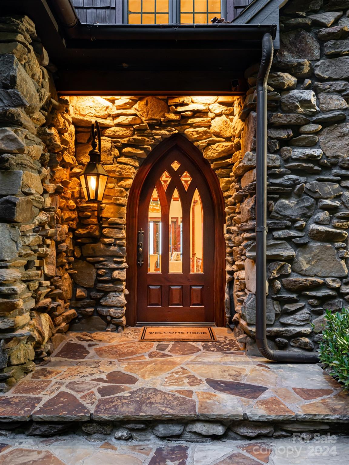 Reynolds Mountain - Residential