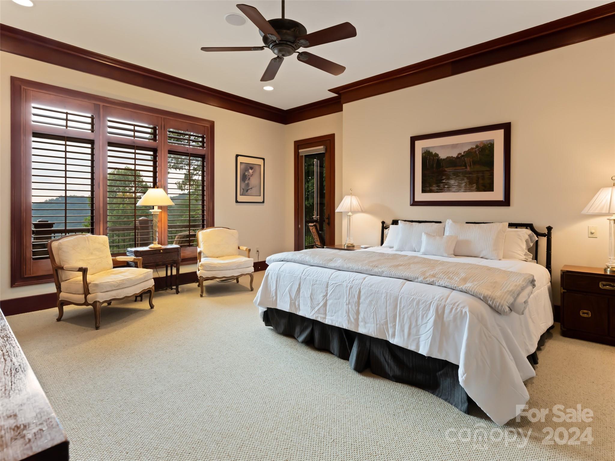 Reynolds Mountain - Residential