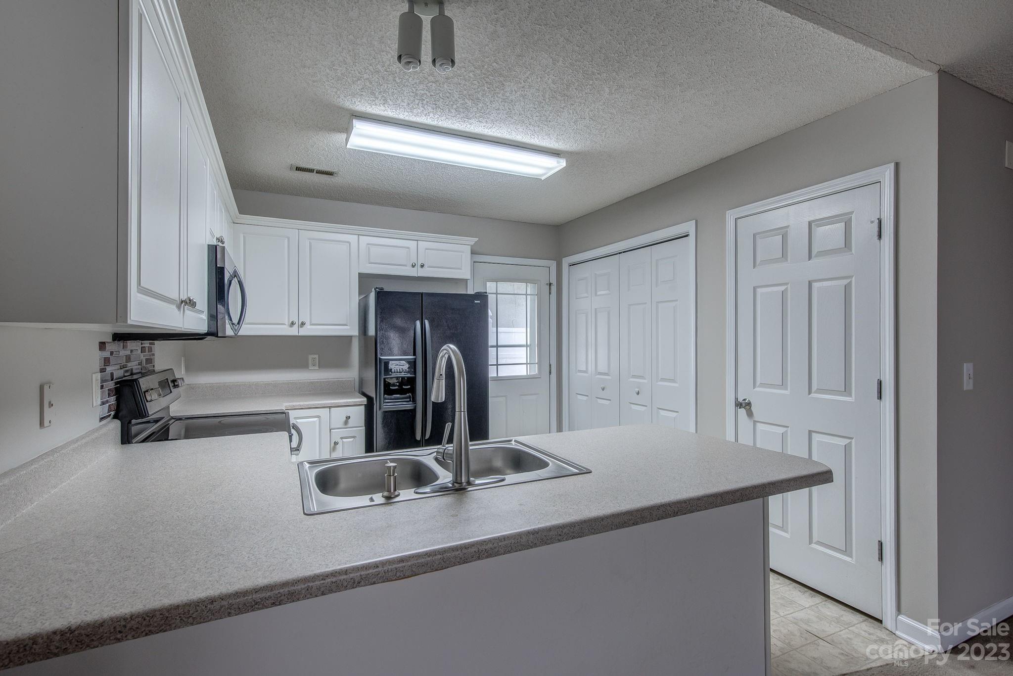 Meadow Creek - Residential