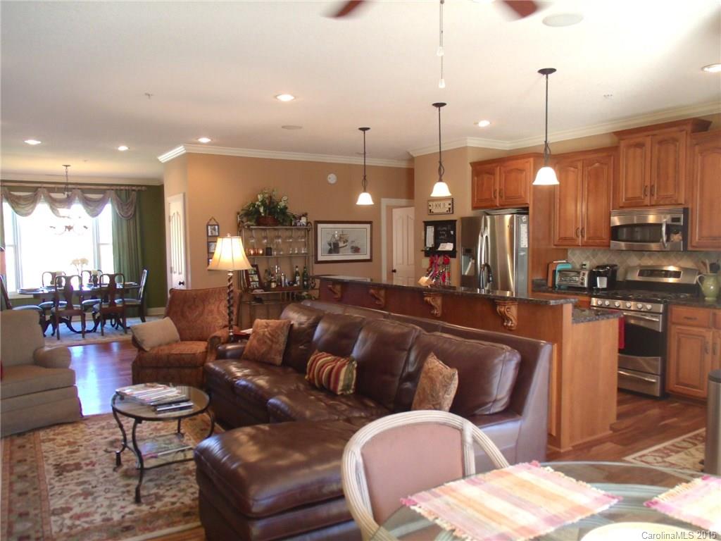 Sunset Pointe - Residential