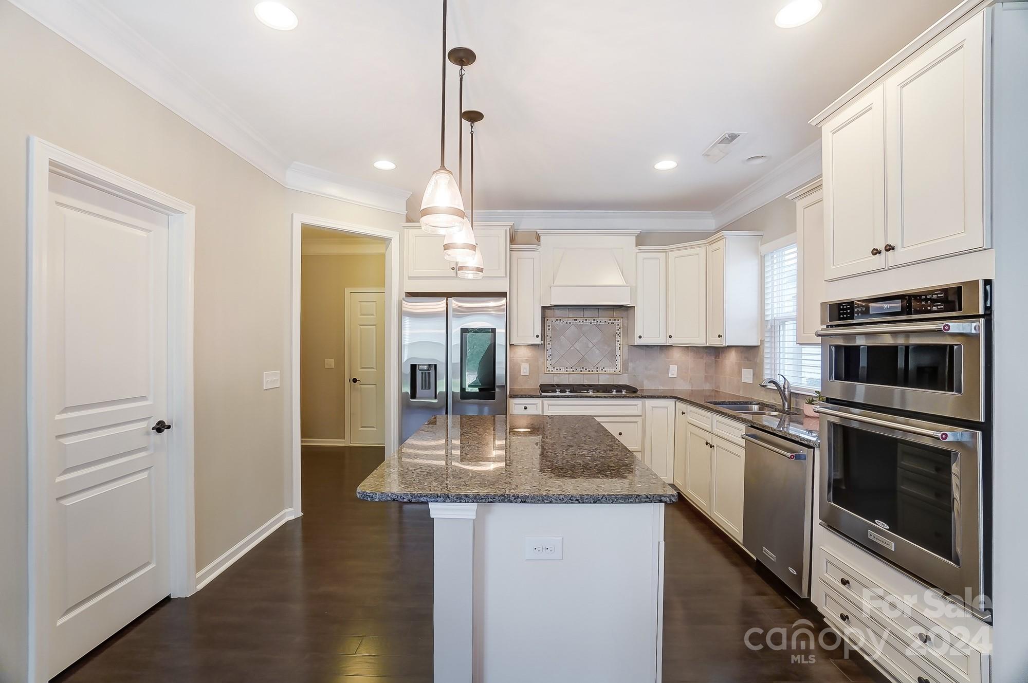 Park South Station - Residential