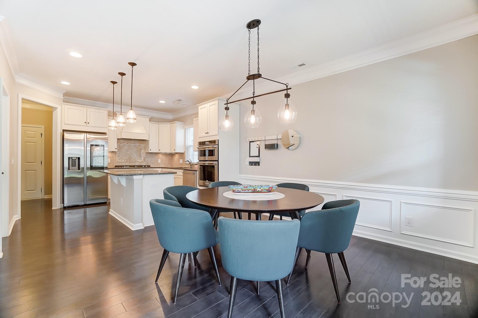 Park South Station - Residential