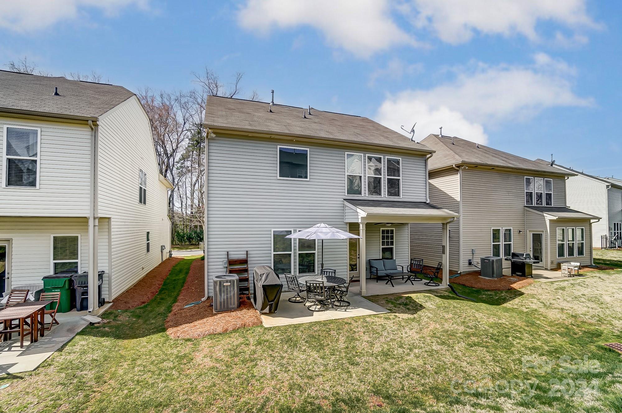 Park South Station - Residential