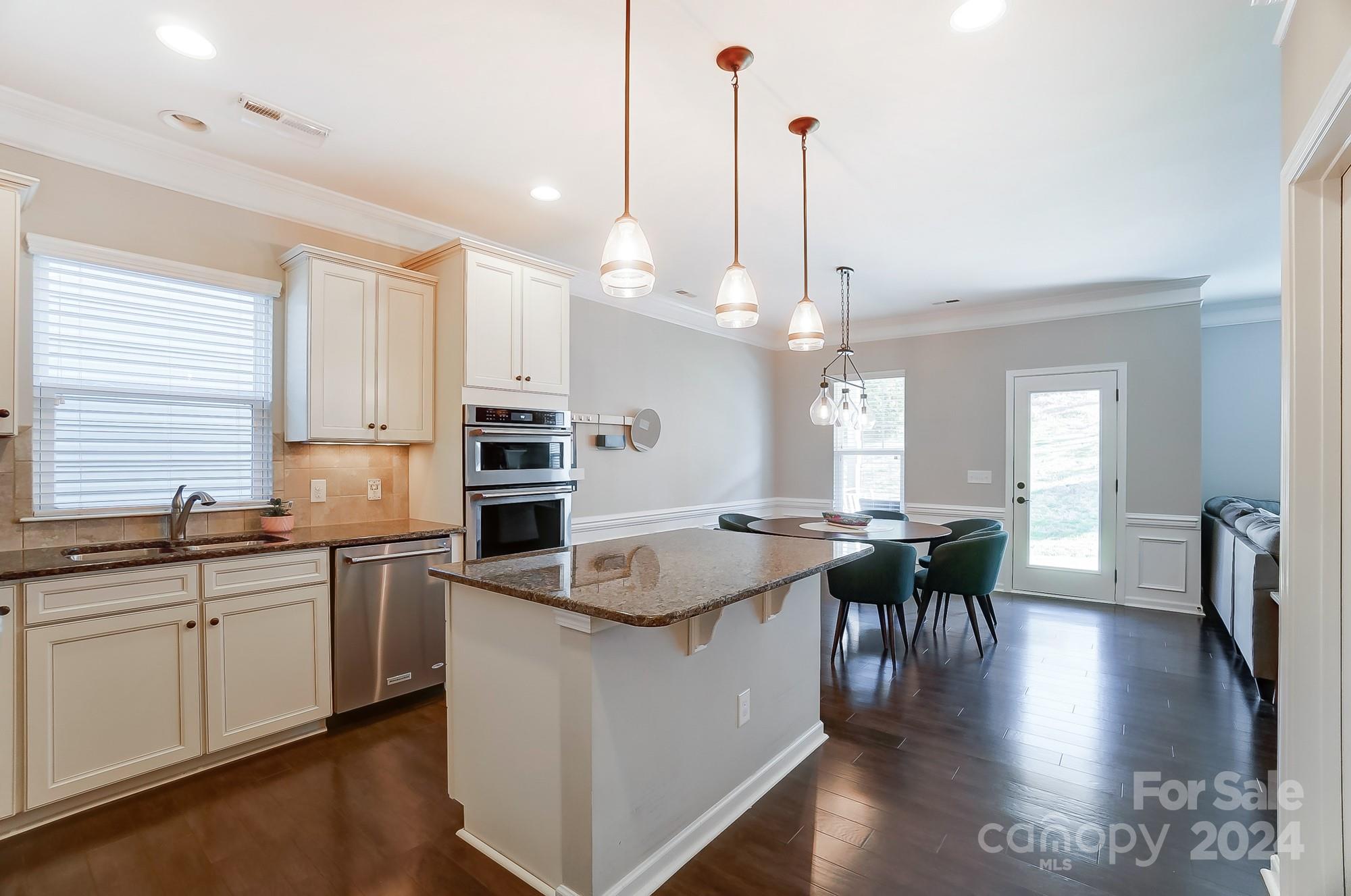 Park South Station - Residential