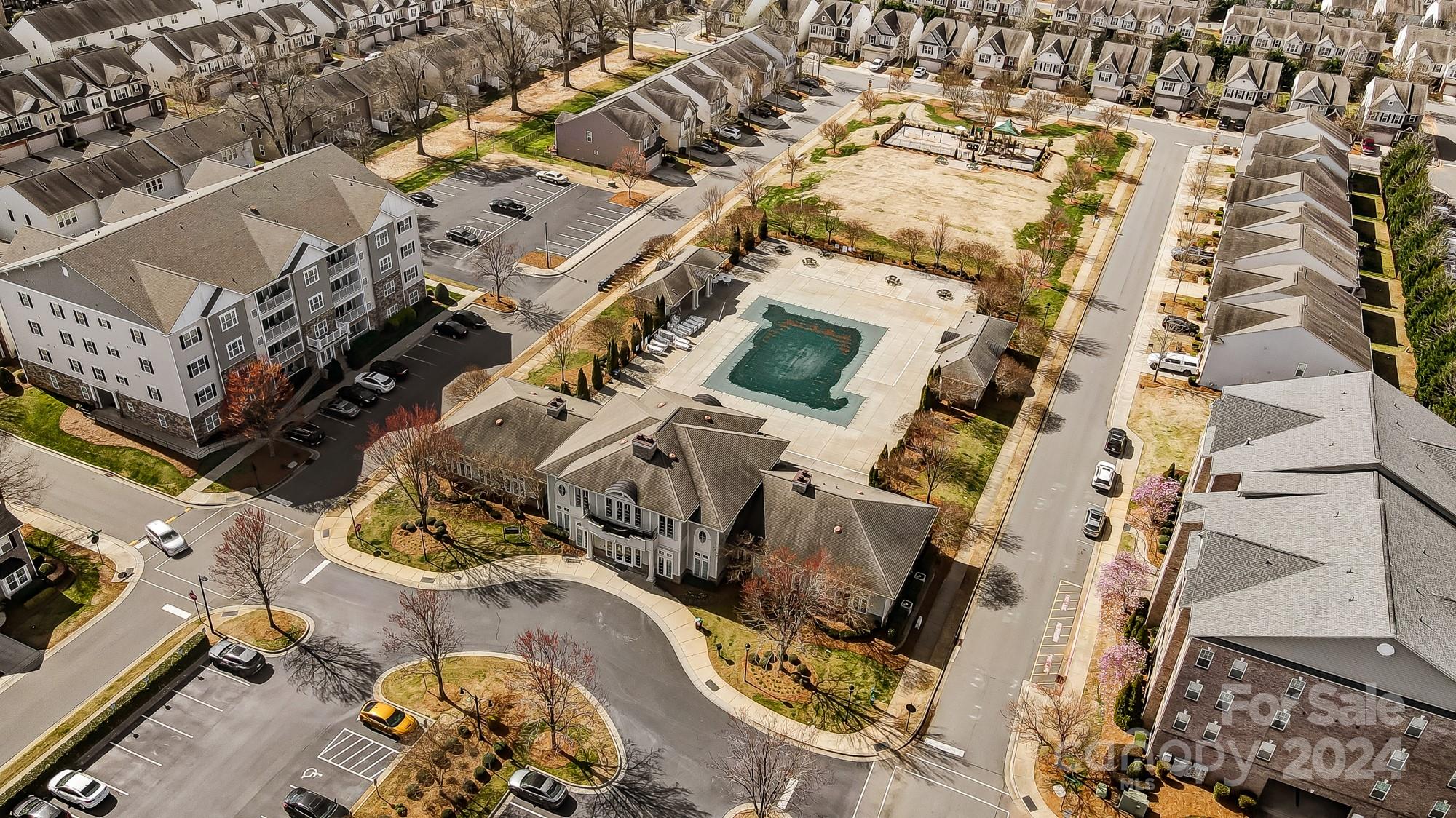 Park South Station - Residential