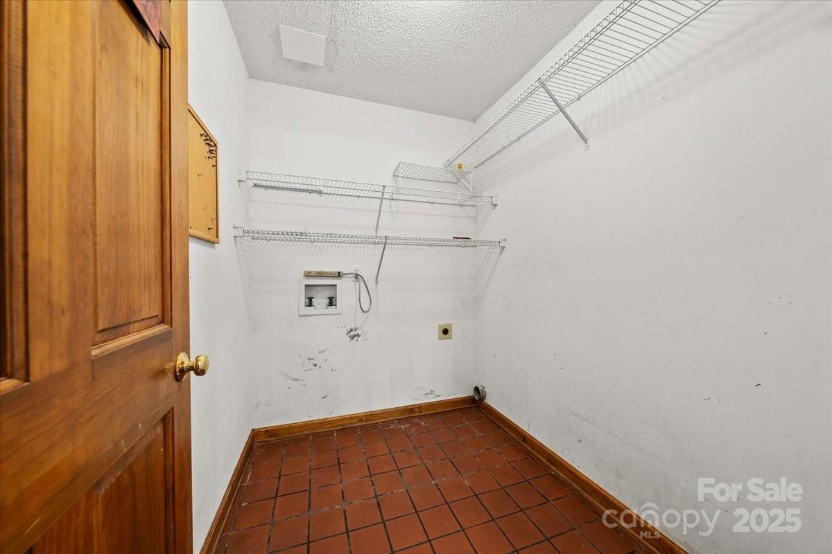 Woodfield Acres - Residential