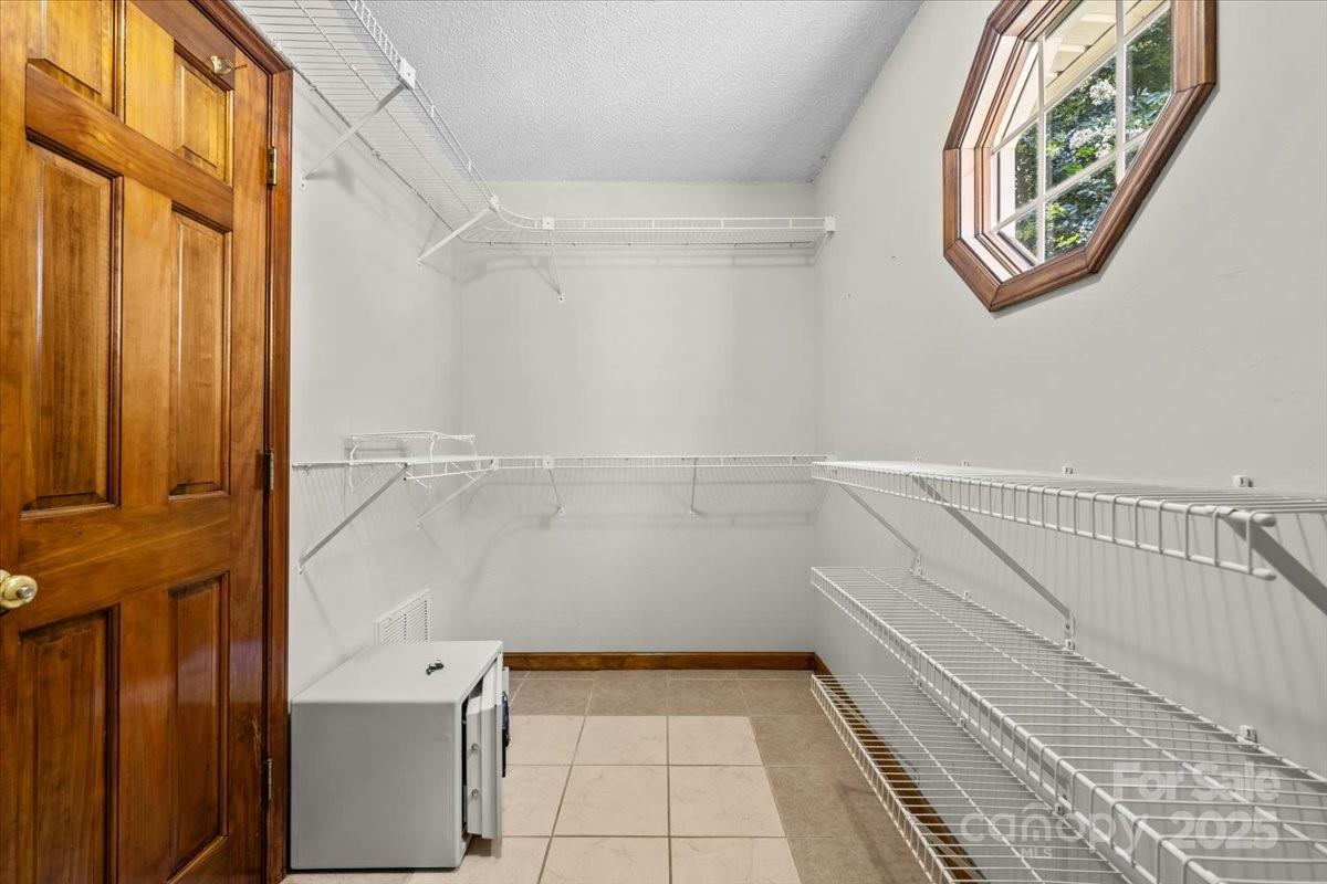 Woodfield Acres - Residential