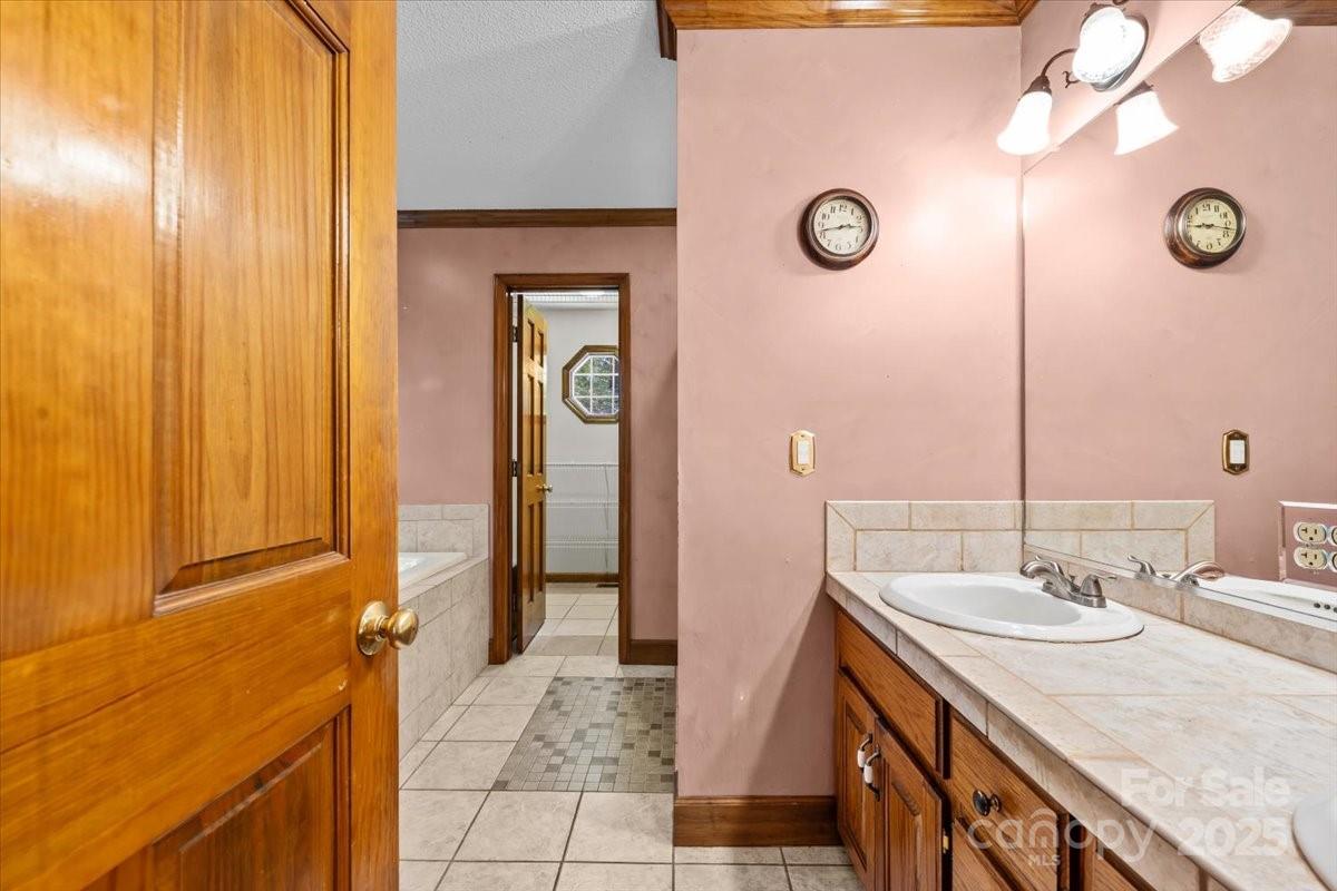 Woodfield Acres - Residential