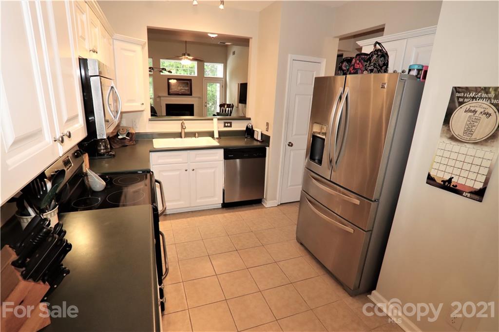 Moss Creek Village - Residential