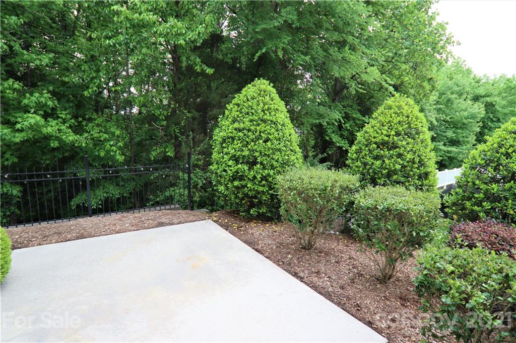 Moss Creek Village - Residential