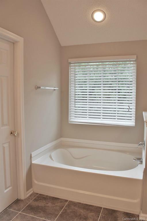 Forest Oaks - Residential