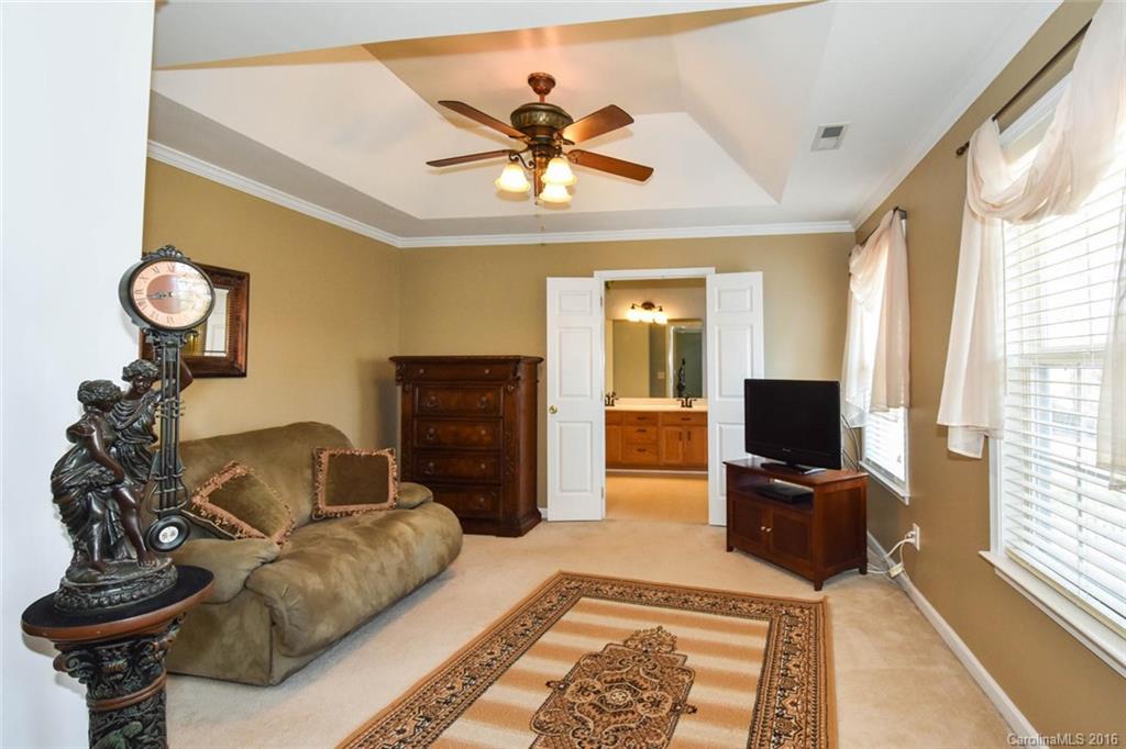 Regent Park - Residential