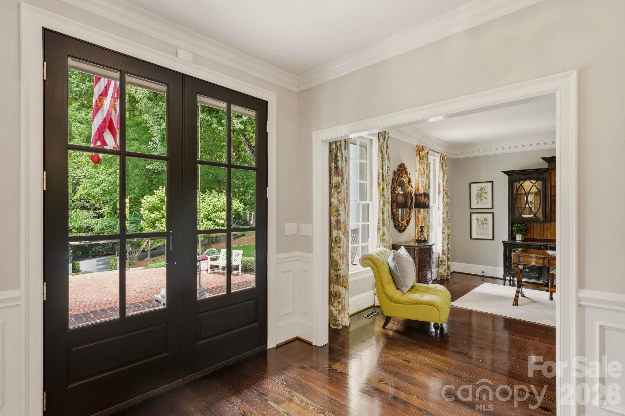 2611 Oakmeade Drive